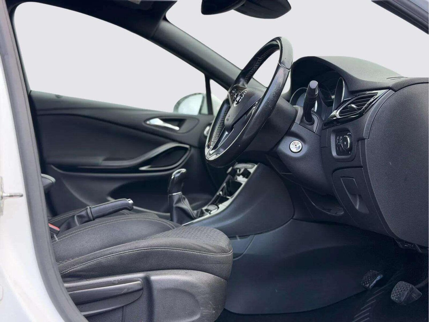 Used Vauxhall Astra for sale - 78057913: Photo 24