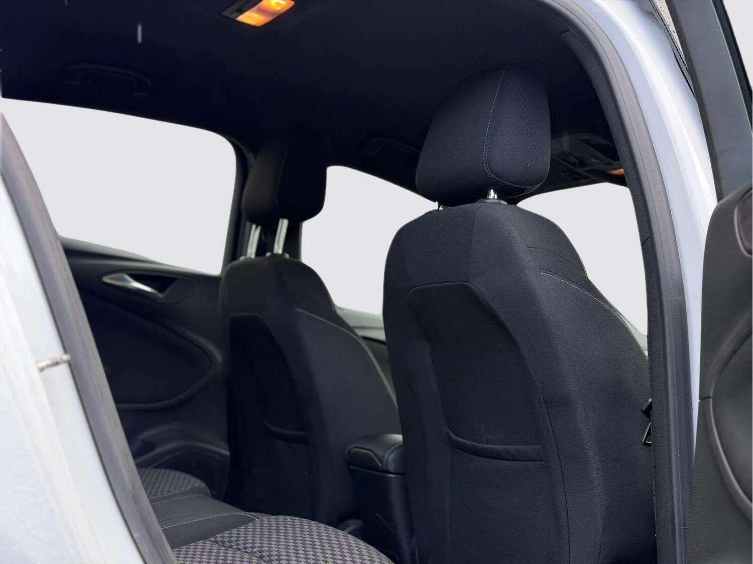 Used Vauxhall Astra for sale - 78057913: Photo 41