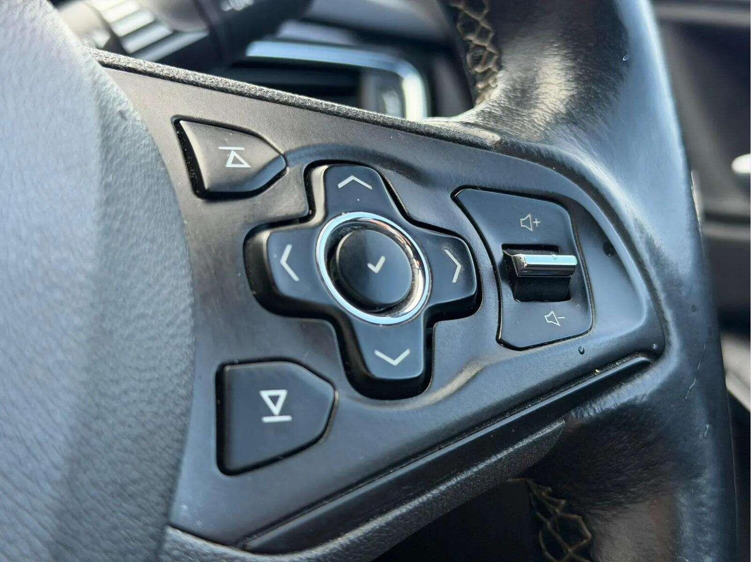 Used Vauxhall Astra for sale - 78057913: Photo 57