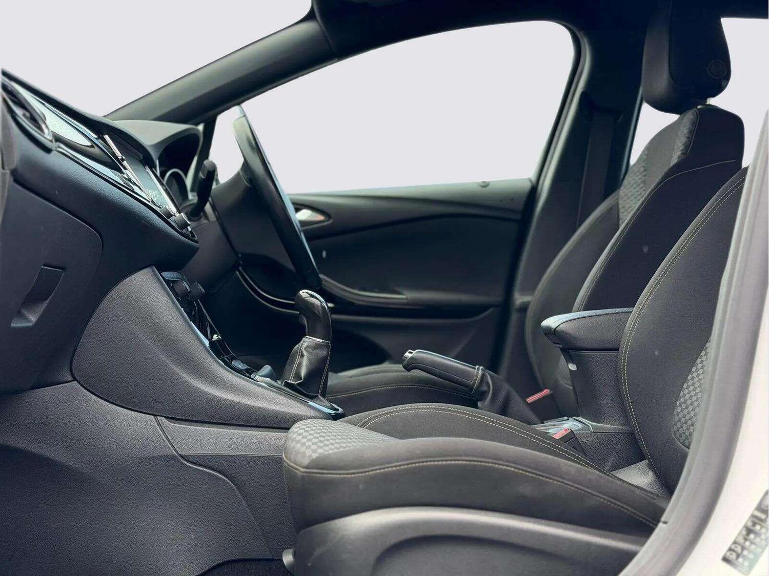 Used Vauxhall Astra for sale - 78057913: Photo 68