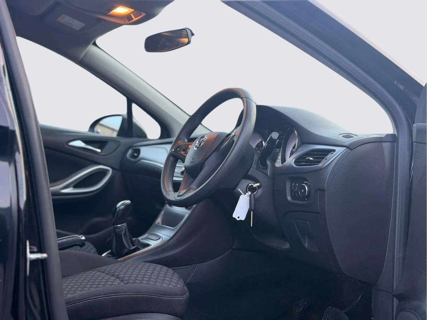 Used Vauxhall Astra 2017 for sale - 77969748: Photo 26