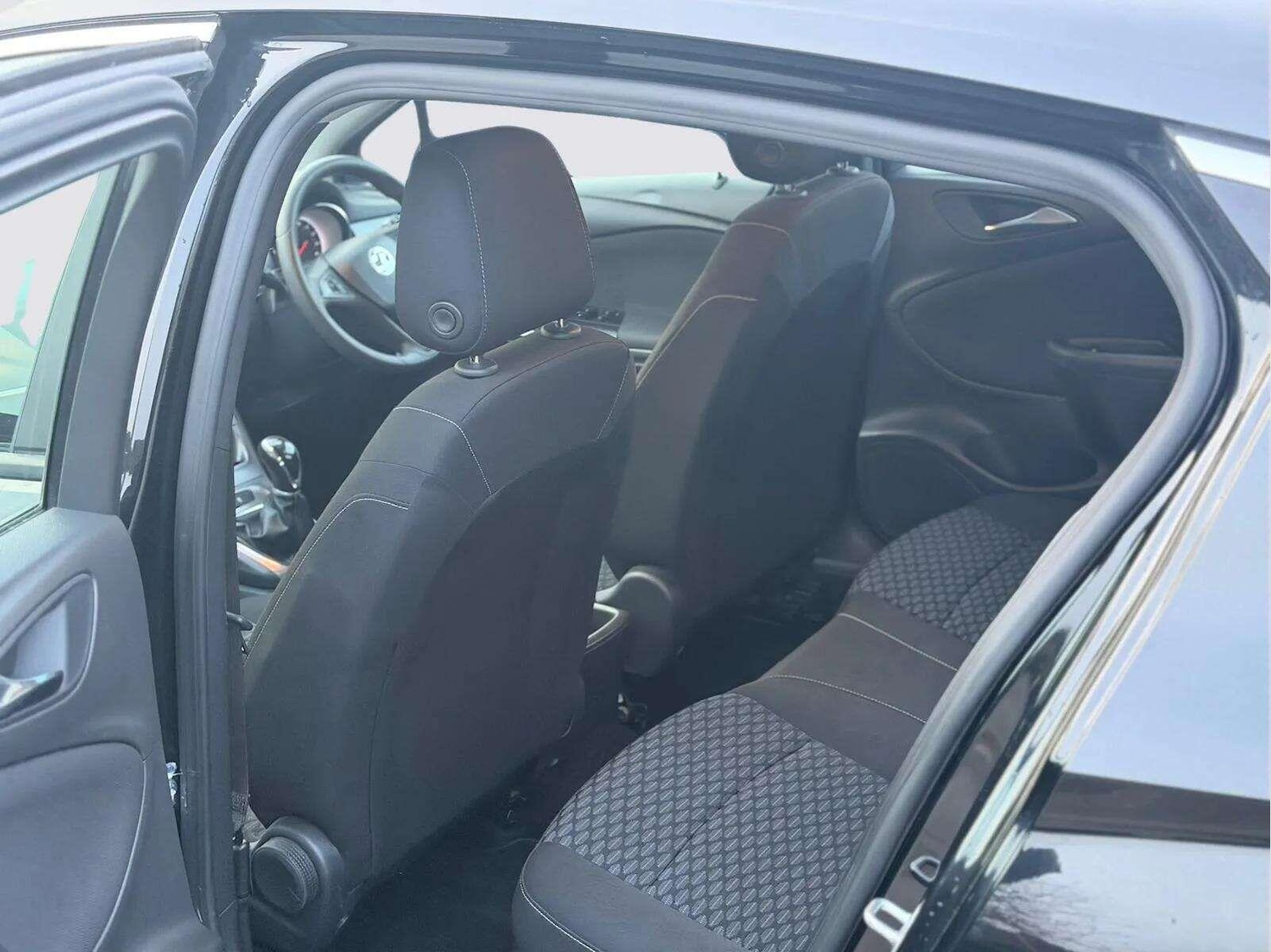 Used Vauxhall Astra 2017 for sale - 77969748: Photo 34