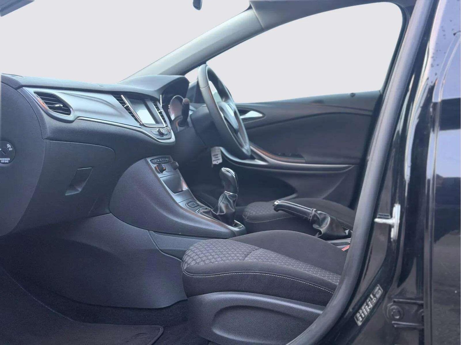 Used Vauxhall Astra 2017 for sale - 77969748: Photo 67