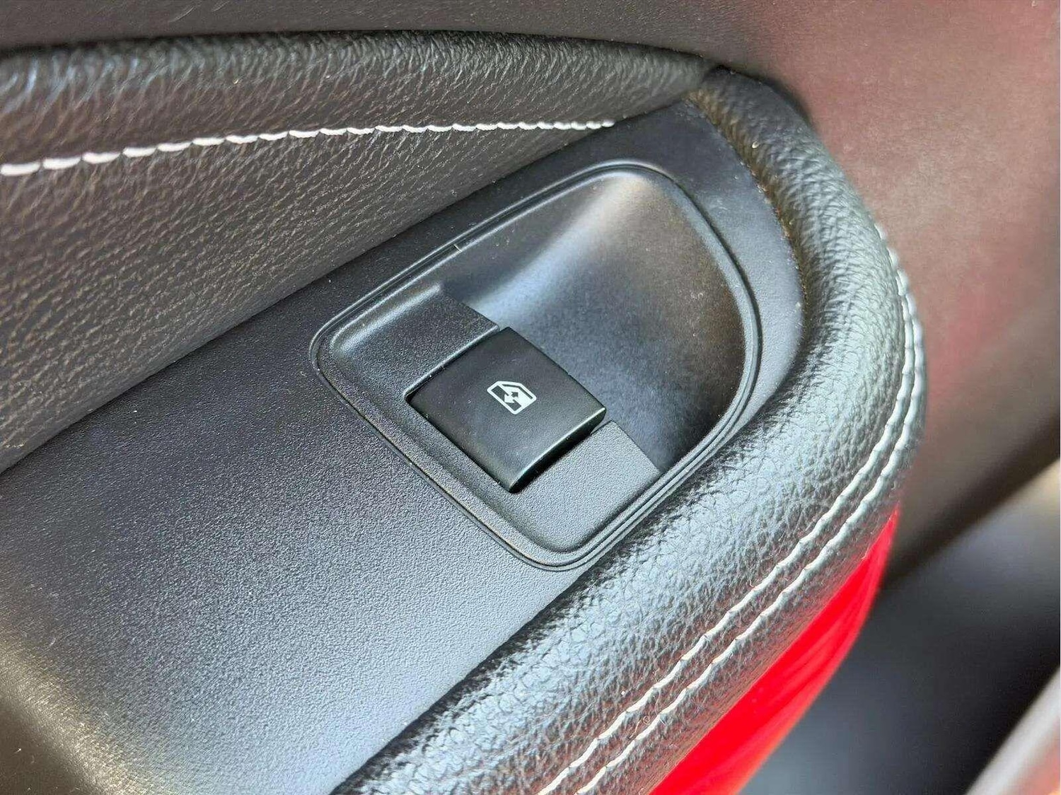 Used Vauxhall ADAM 2016 for sale - 76965366: Photo 46