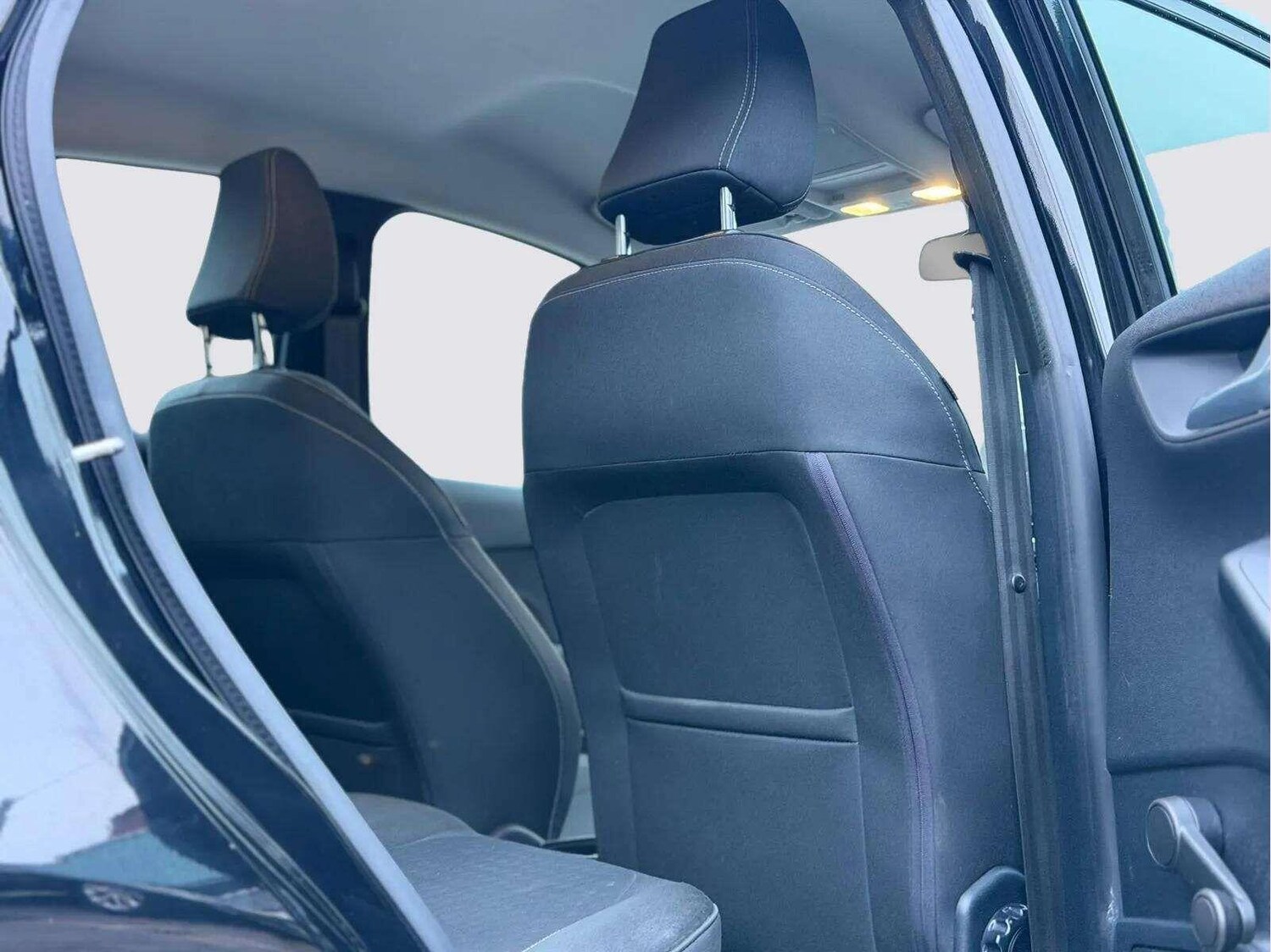 Used Ford Fiesta 2019 for sale - 77386918: Photo 27