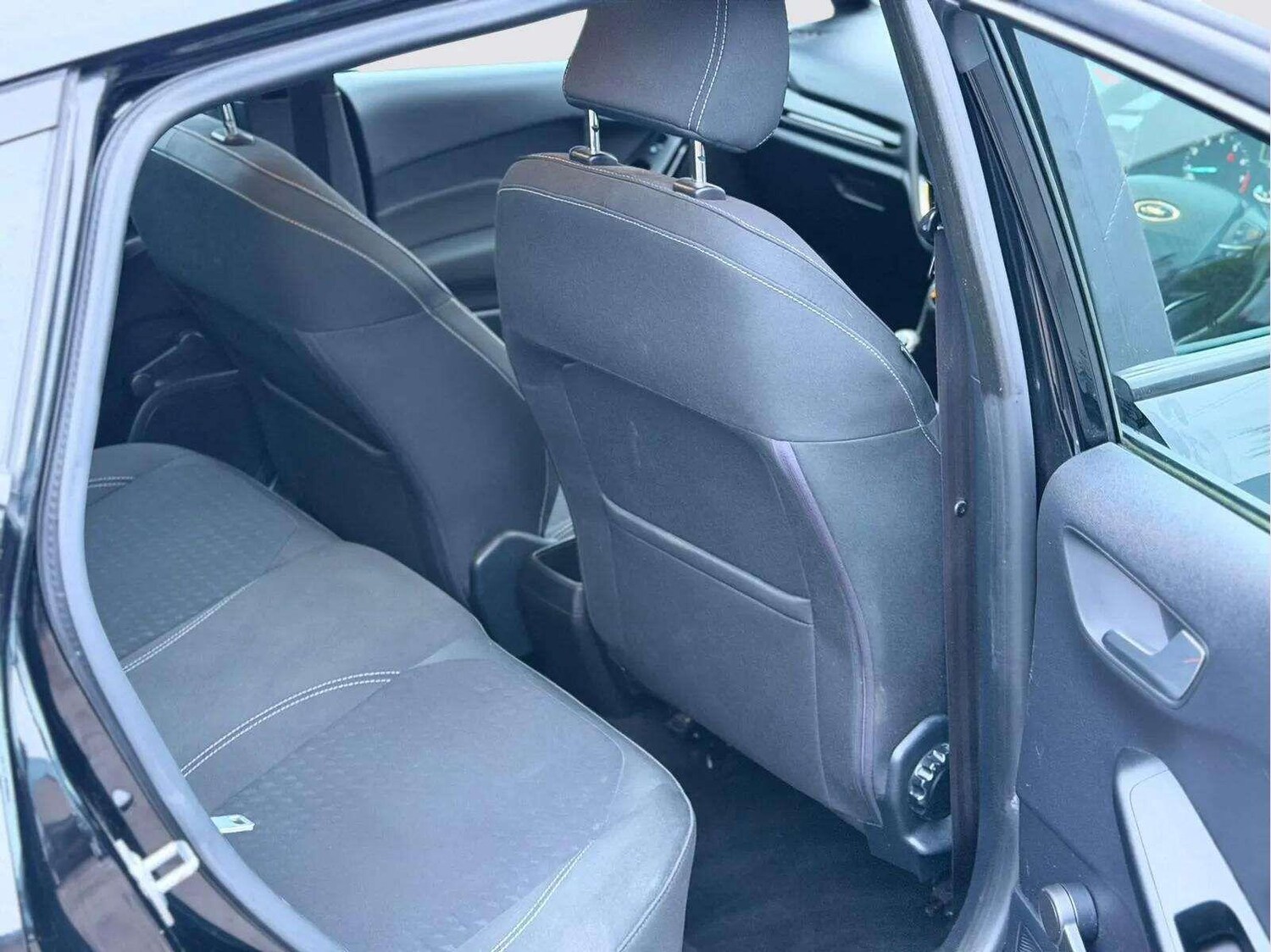 Used Ford Fiesta 2019 for sale - 77386918: Photo 28