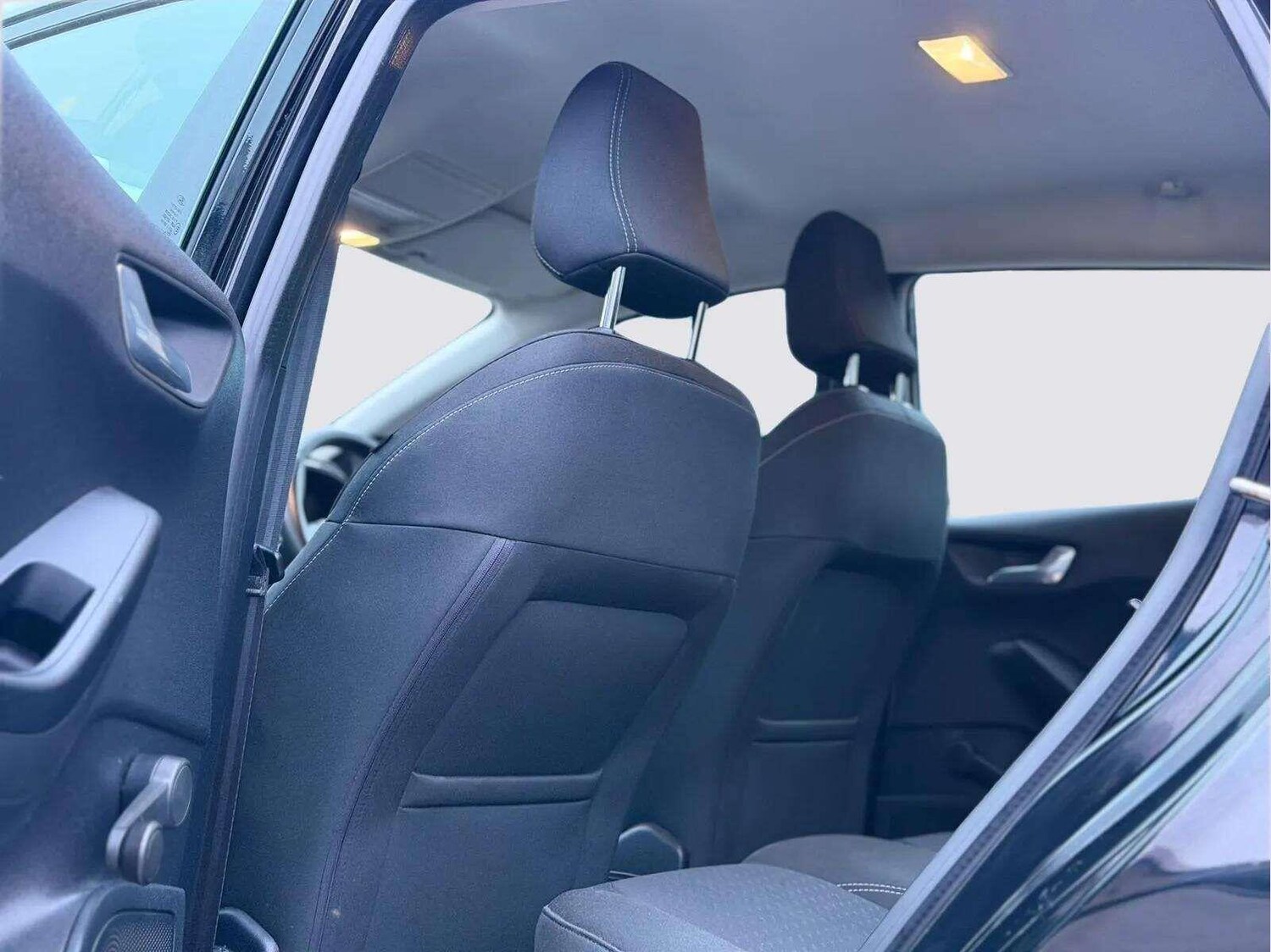 Used Ford Fiesta 2019 for sale - 77386918: Photo 38