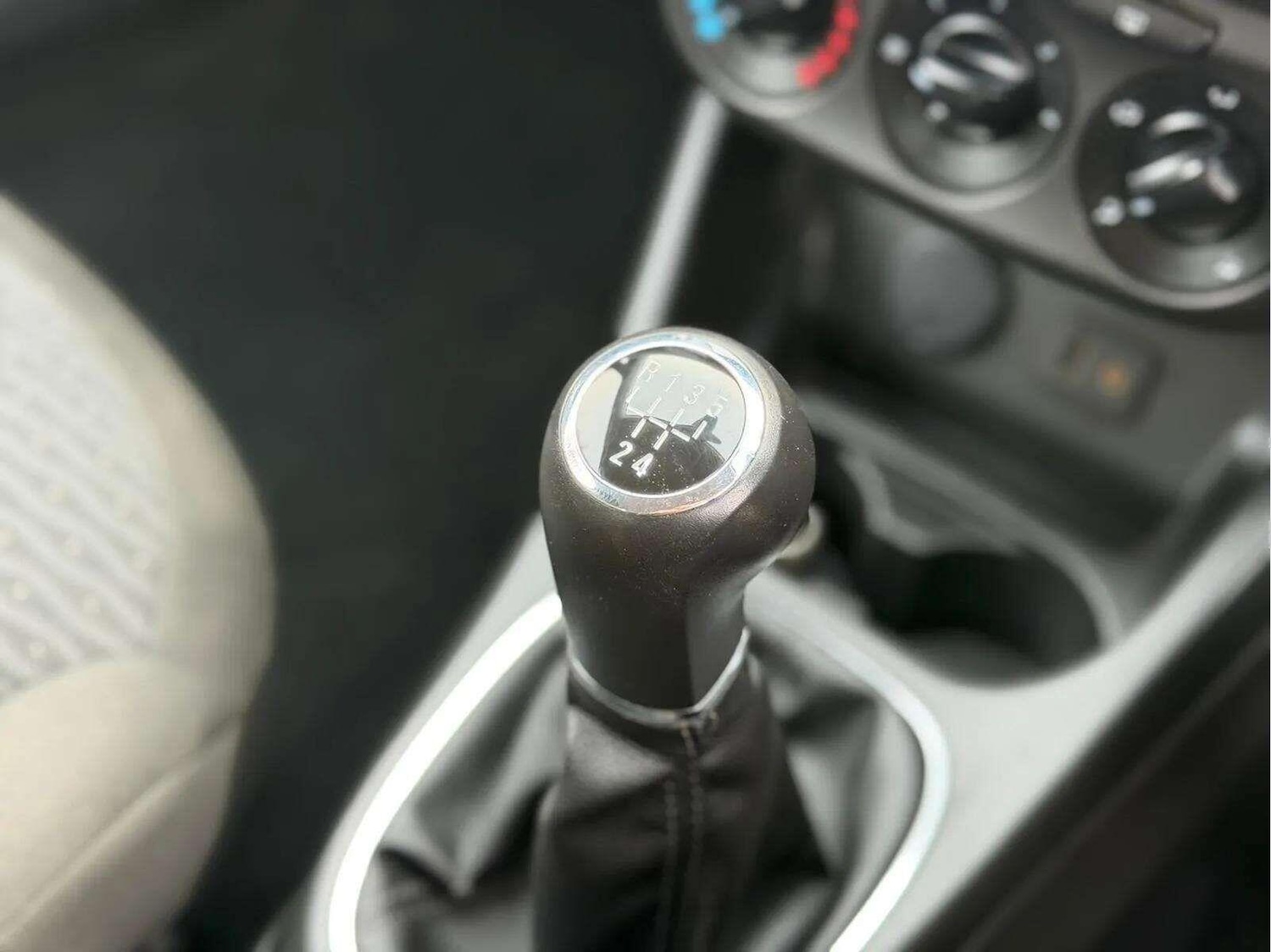 Used Vauxhall Corsa 2015 for sale - 77970239: Photo 25