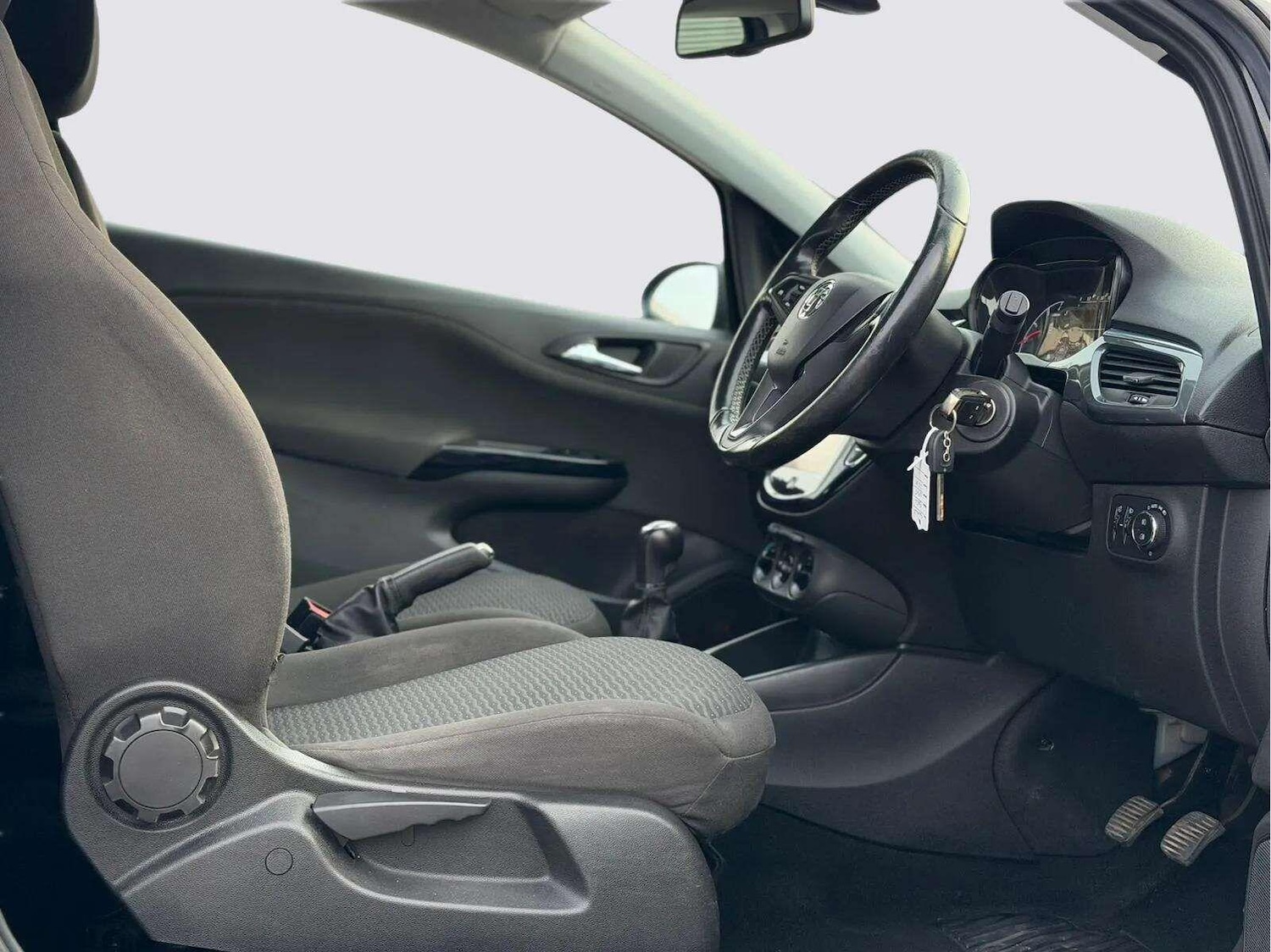 Used Vauxhall Corsa 2015 for sale - 77970239: Photo 28