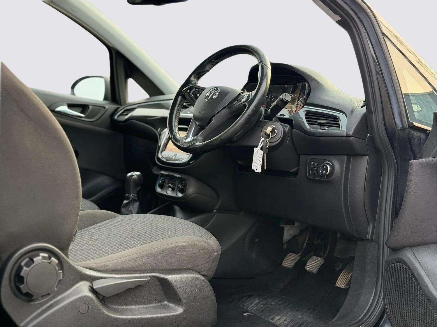 Used Vauxhall Corsa 2015 for sale - 77970239: Photo 31