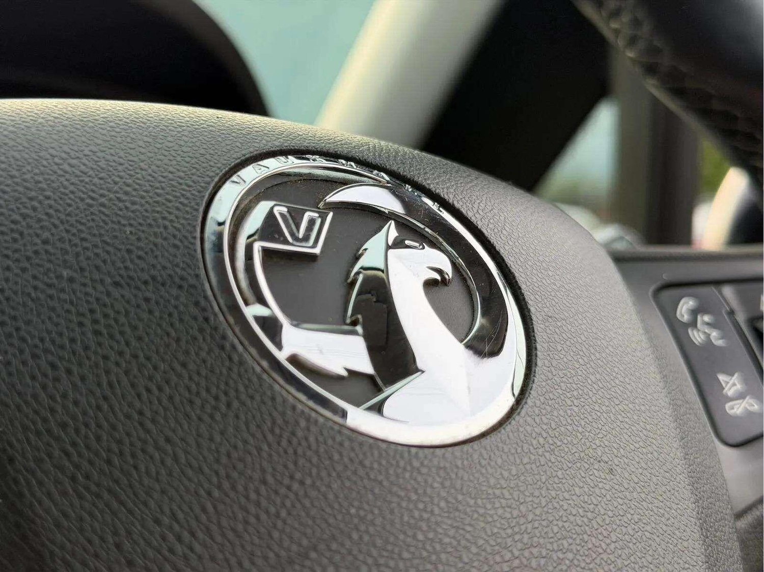 Used Vauxhall Corsa 2015 for sale - 77970239: Photo 46