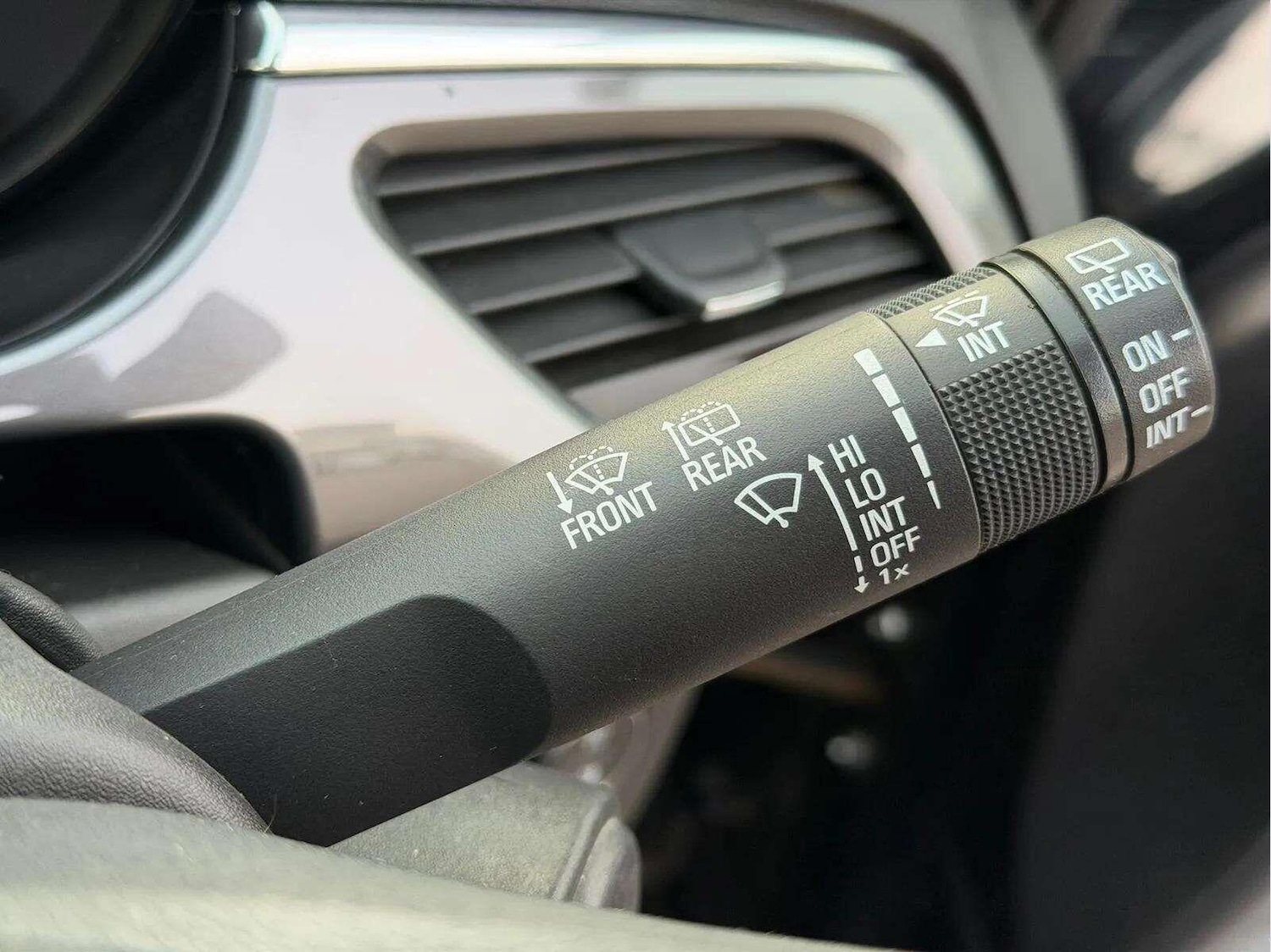 Used Vauxhall Corsa 2015 for sale - 77970239: Photo 51