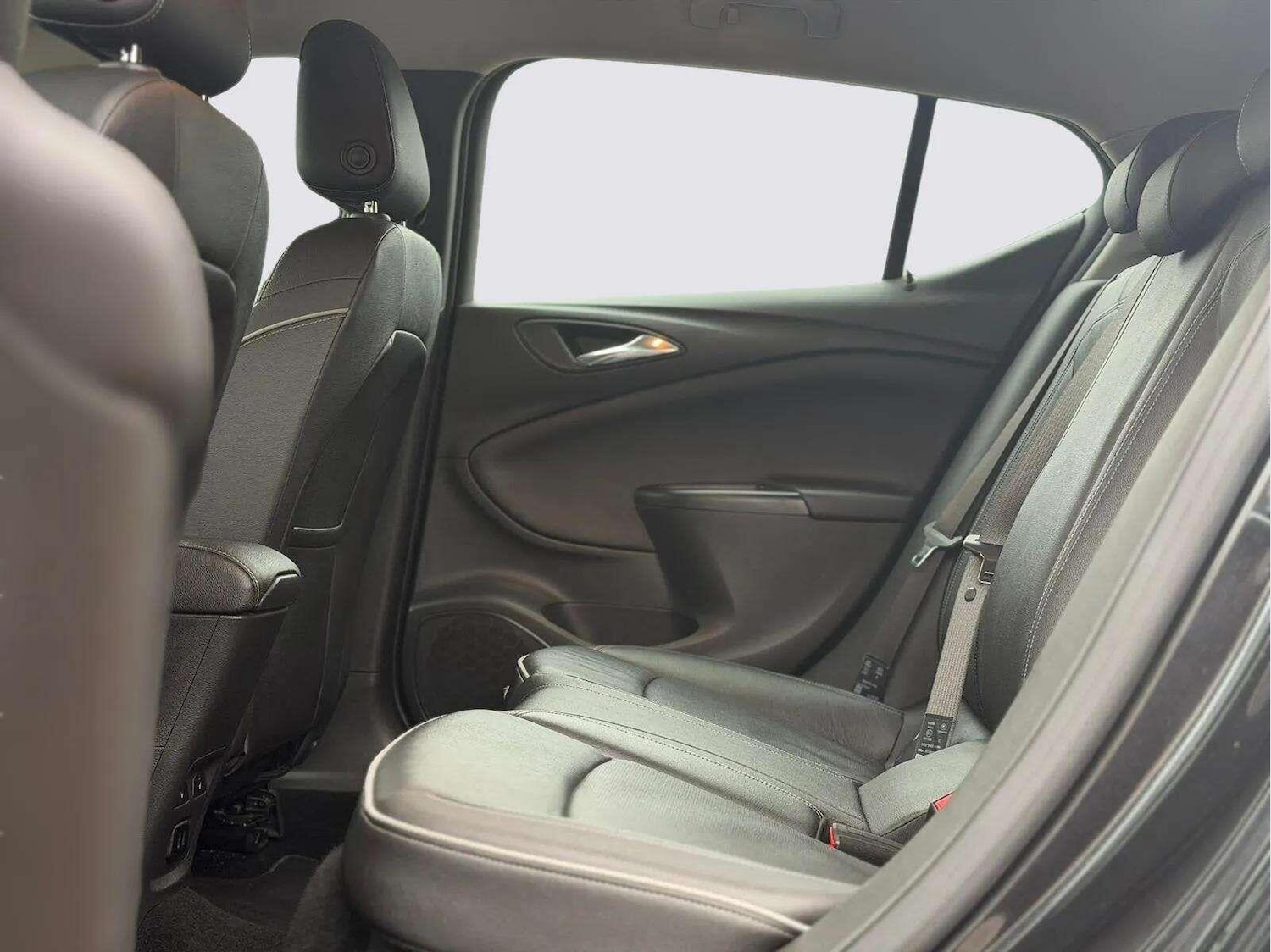 Used Vauxhall Astra for sale - 78086765: Photo 44