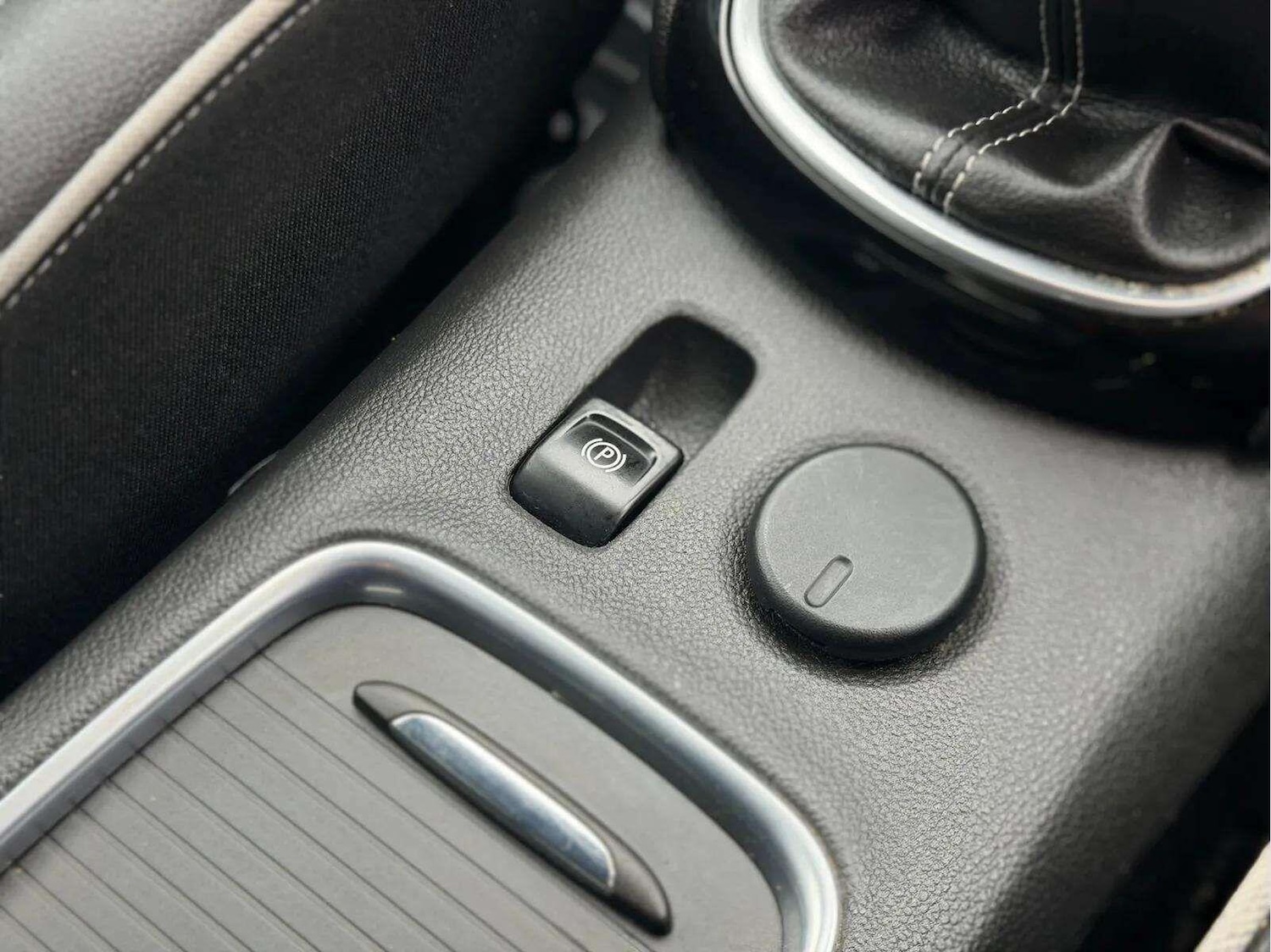 Used Vauxhall Astra for sale - 78086765: Photo 46