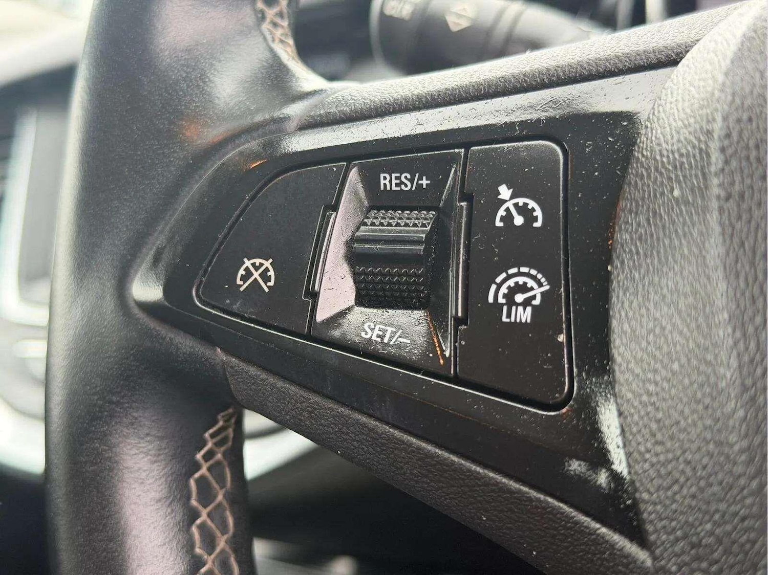 Used Vauxhall Astra for sale - 78086765: Photo 59