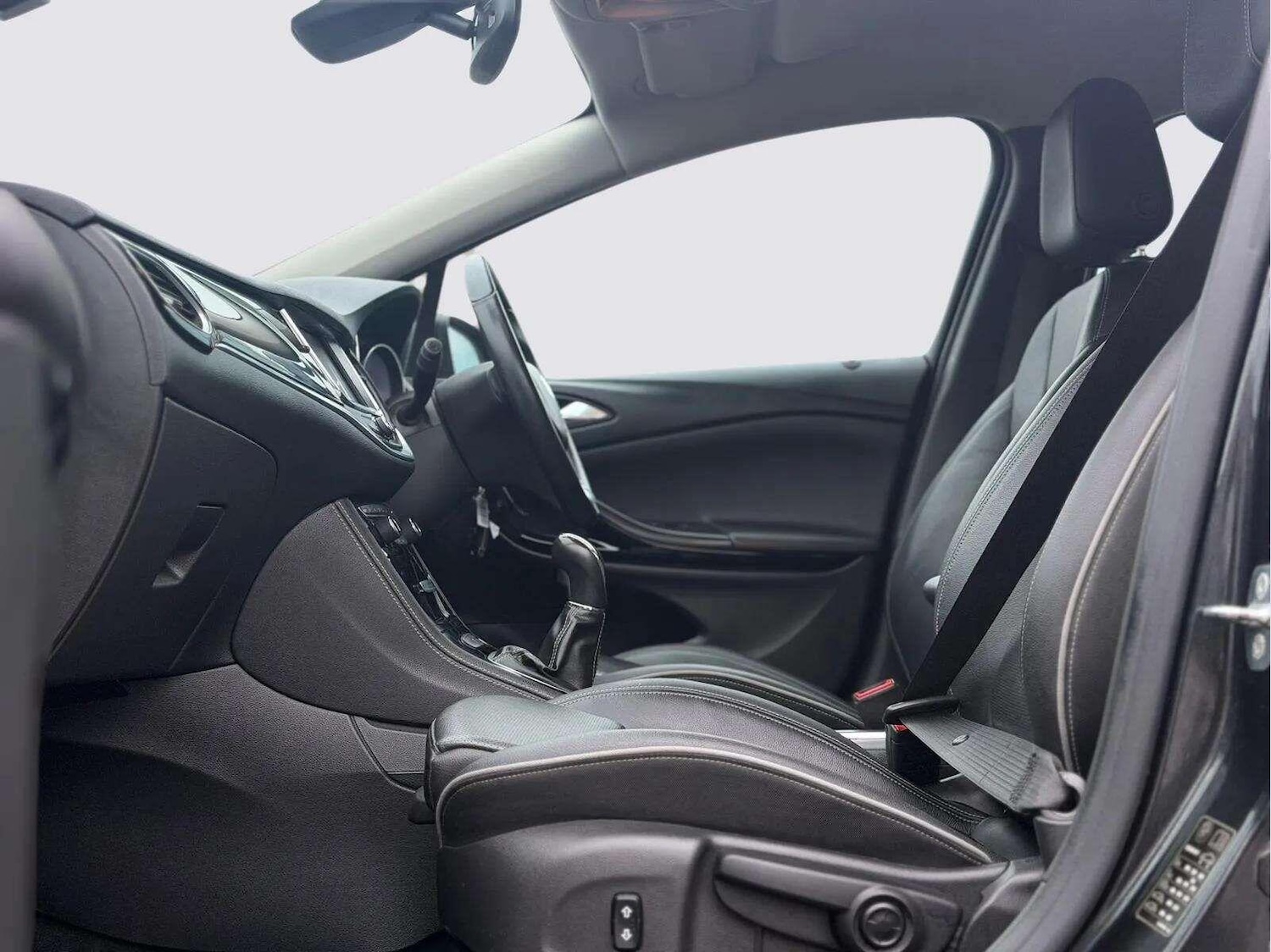 Used Vauxhall Astra for sale - 78086765: Photo 73