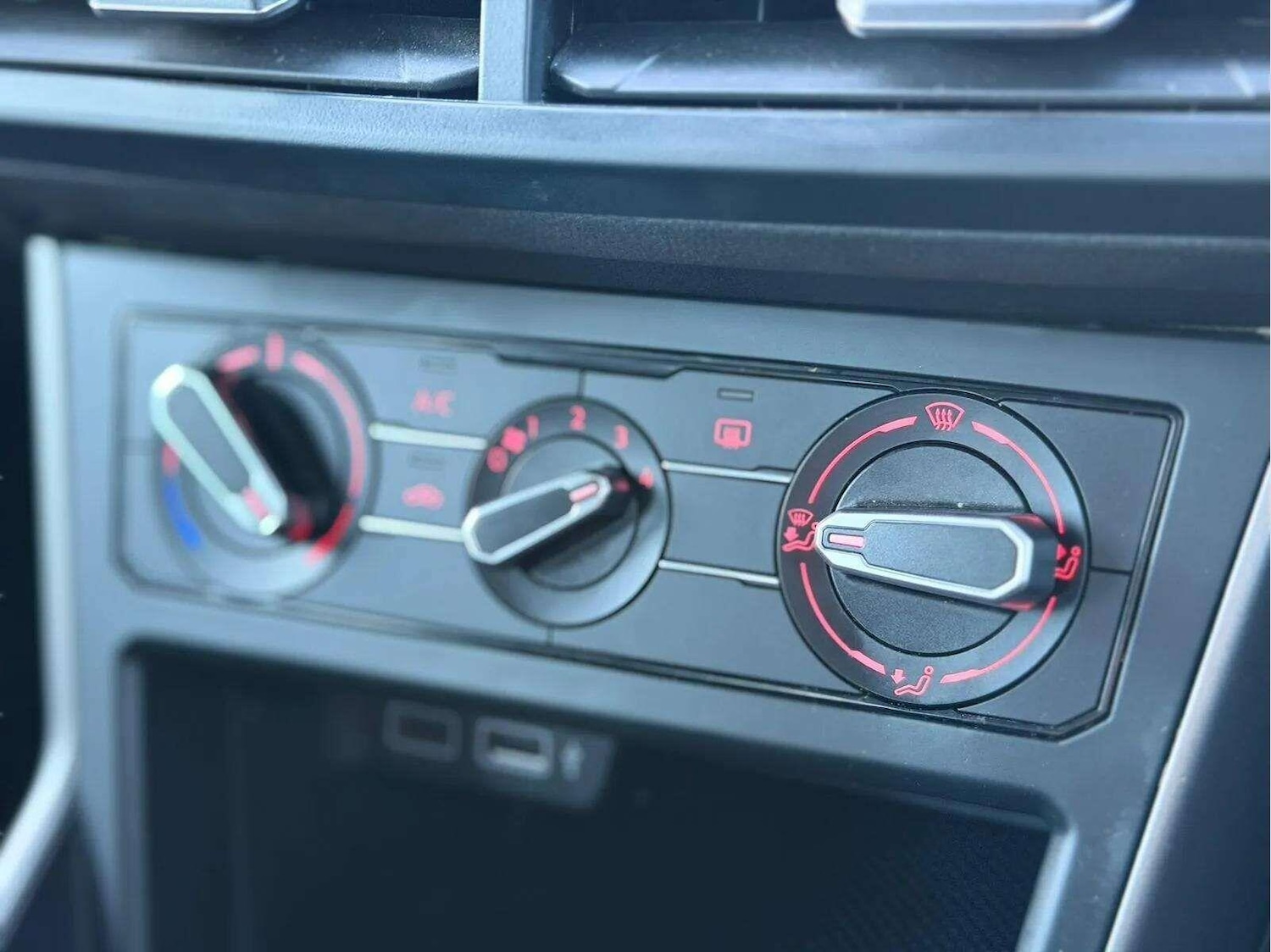 Used Volkswagen Polo 2019 for sale - 77263953: Photo 51