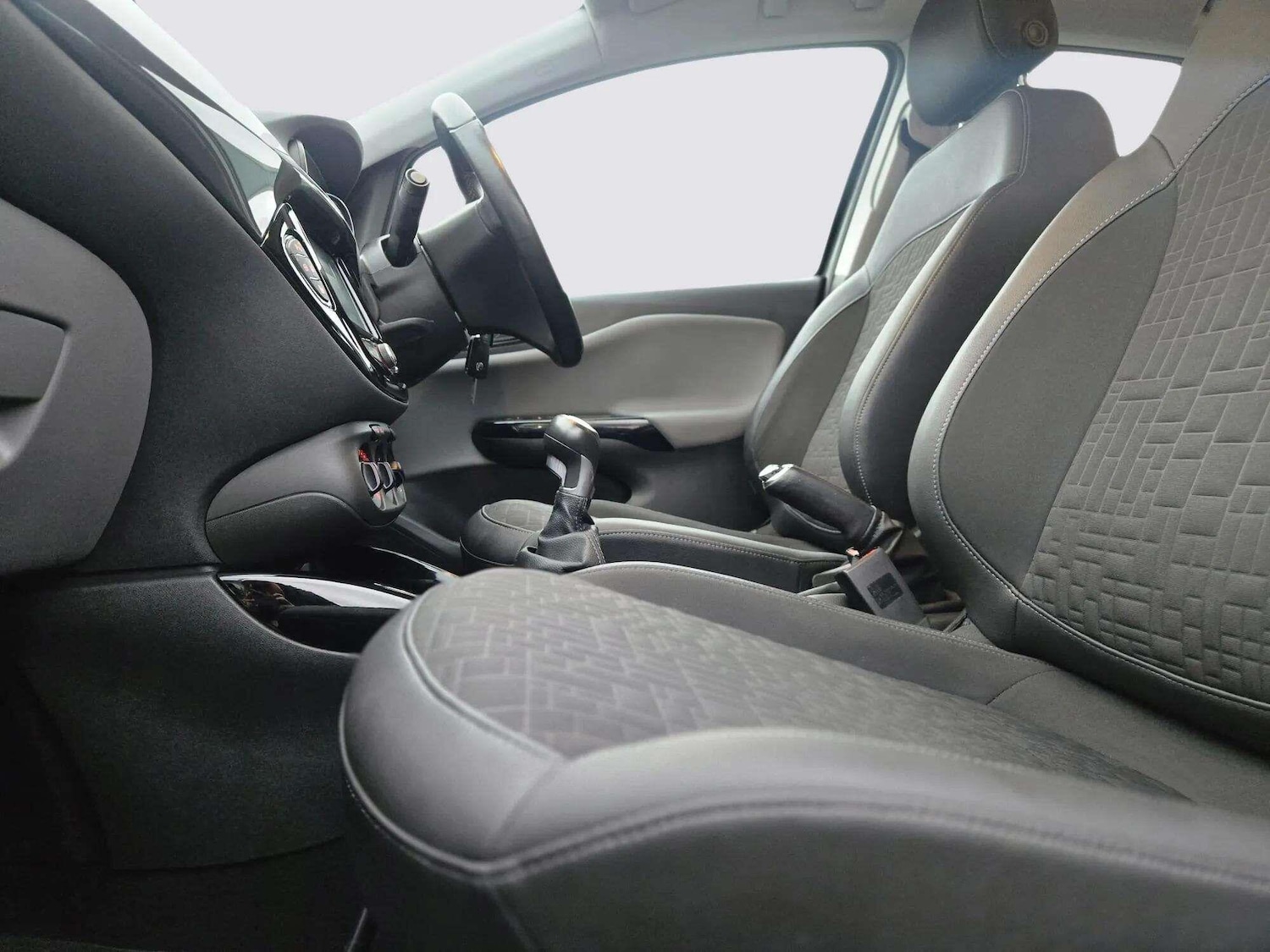 Used Vauxhall Corsa 2017 for sale - 76472451: Photo 65