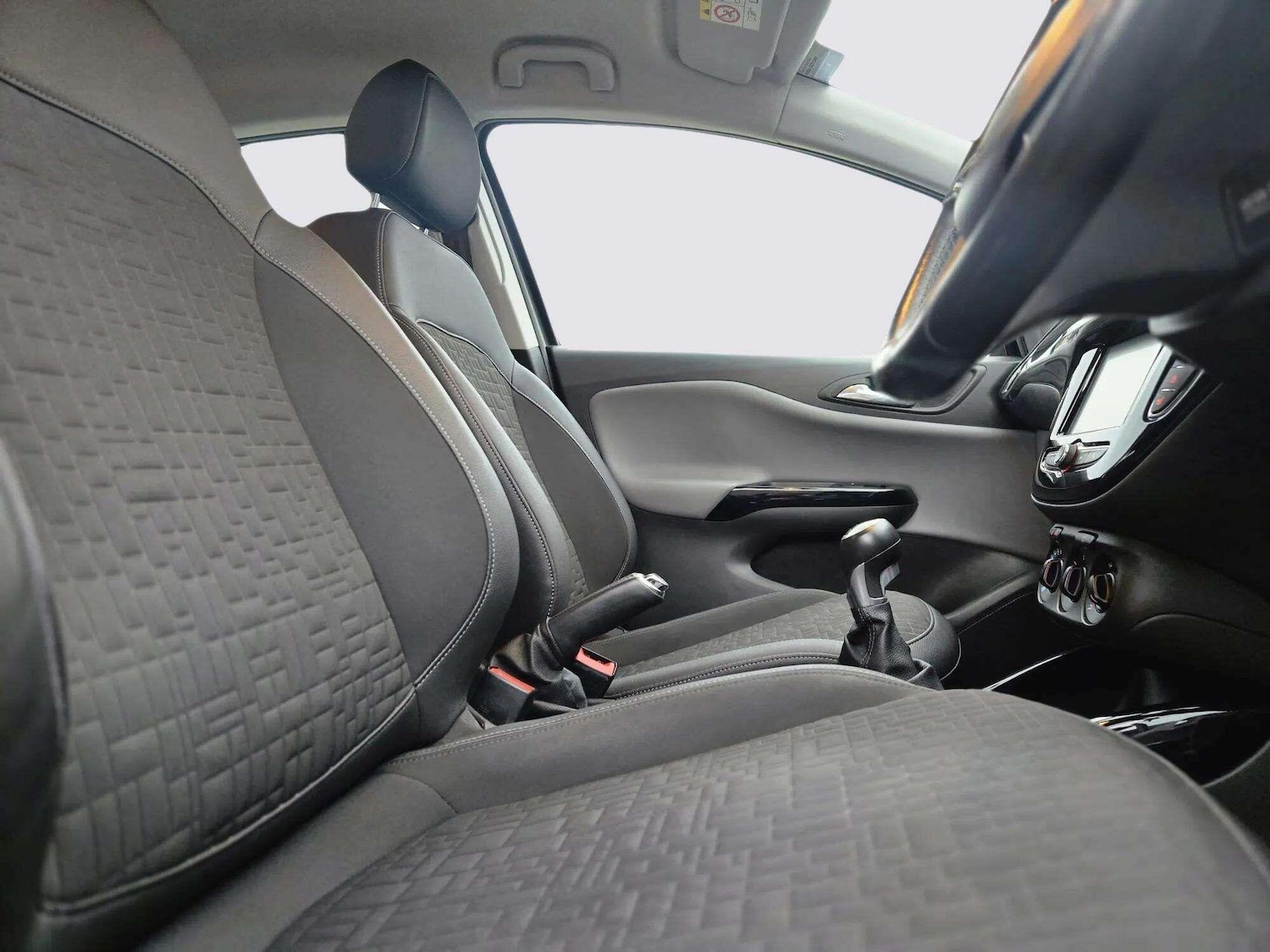 Used Vauxhall Corsa 2017 for sale - 76472451: Photo 69