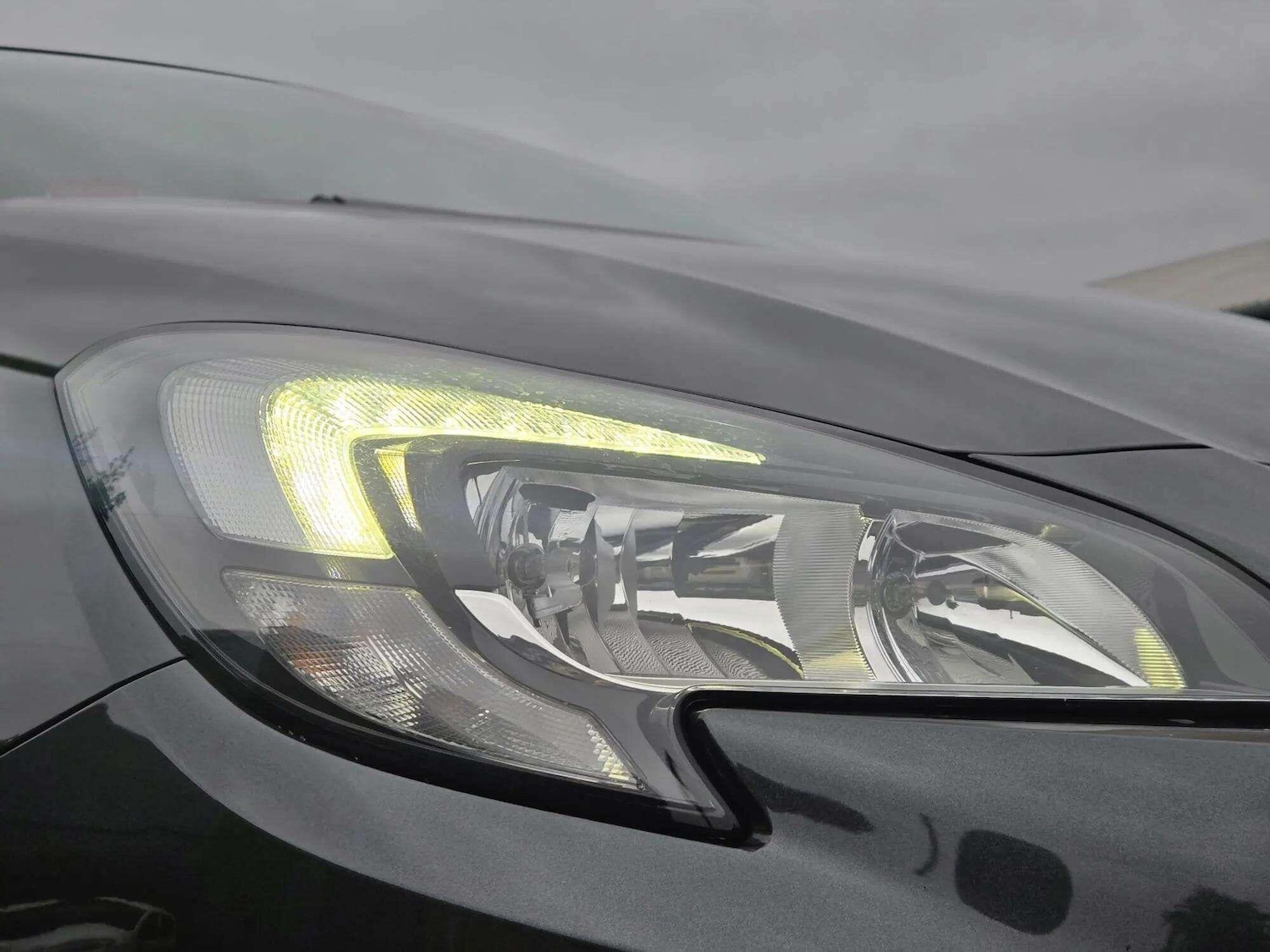 Used Vauxhall Corsa 2017 for sale - 76472451: Photo 70