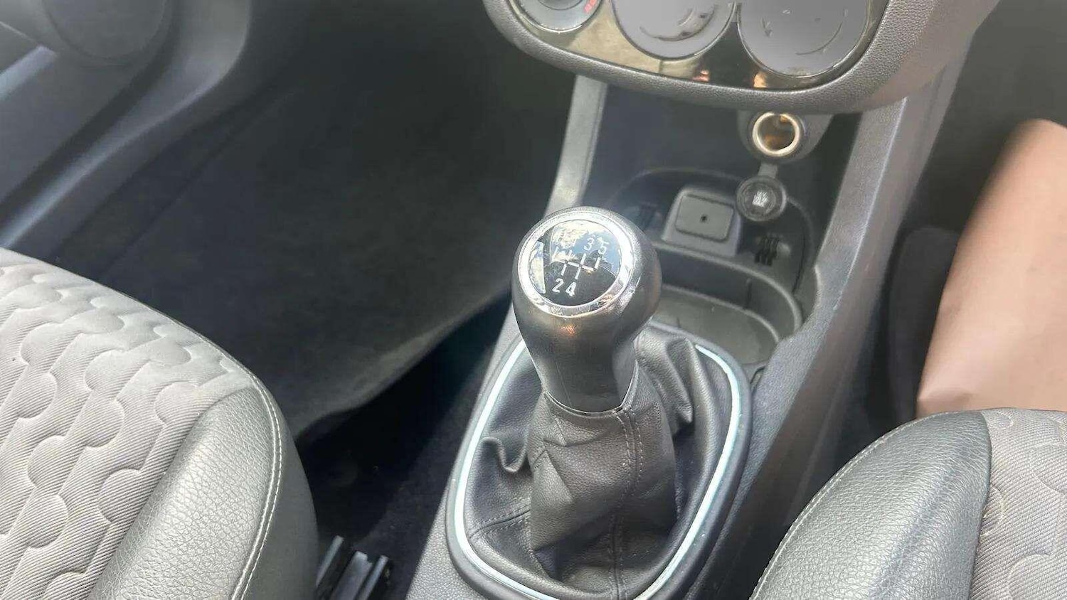 Vehicle 28