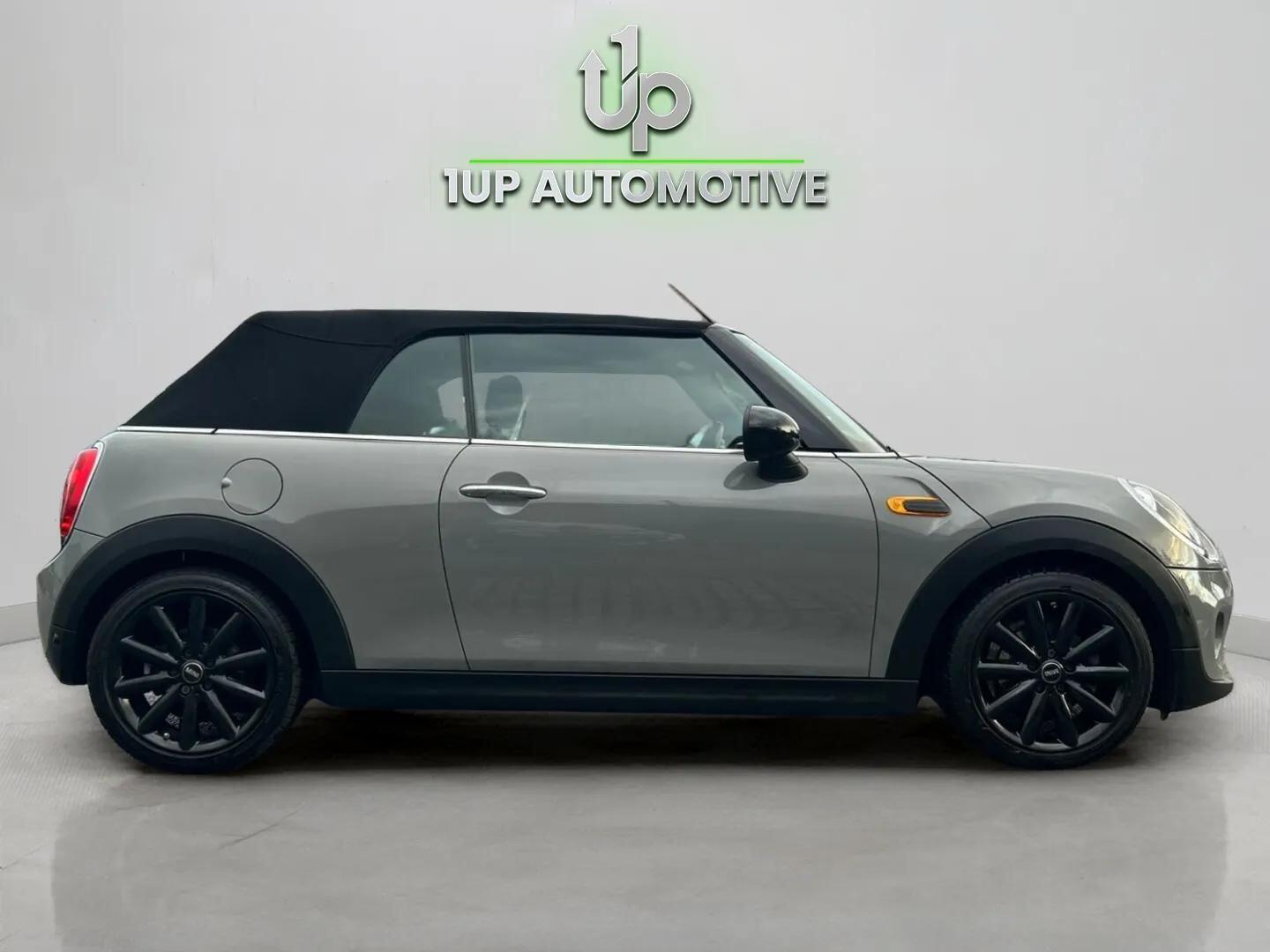 Used MINI Convertible 2016 for sale - 76370900: Photo 10