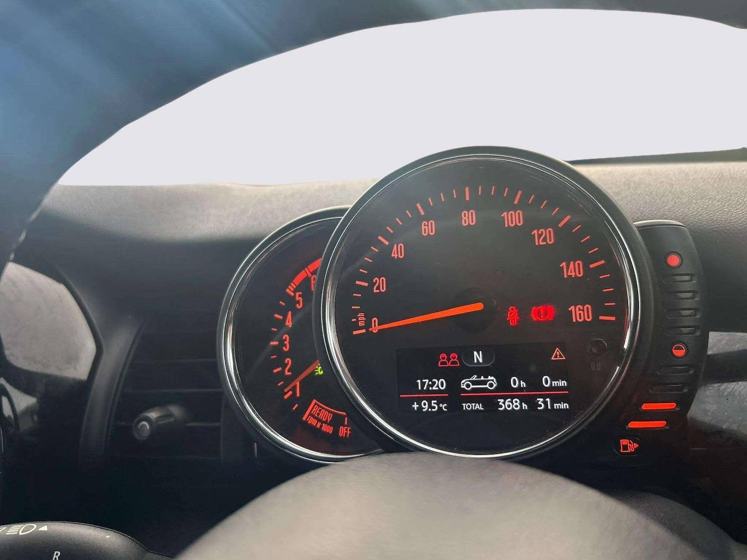 Used MINI Convertible 2016 for sale - 76370900: Photo 17