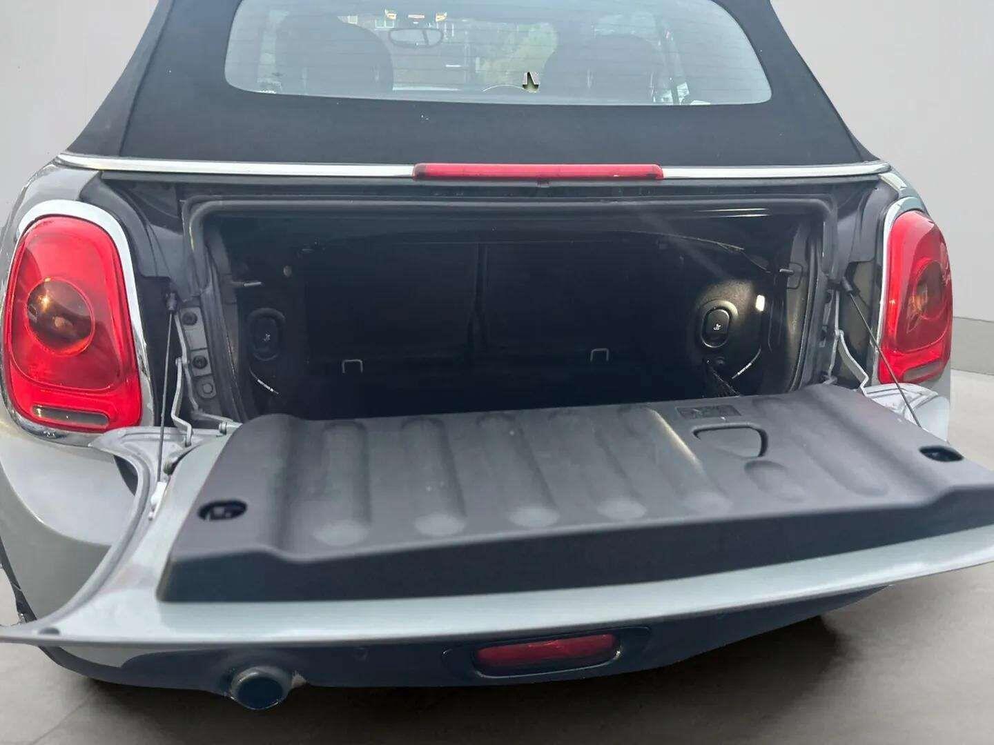 Used MINI Convertible 2016 for sale - 76370900: Photo 34