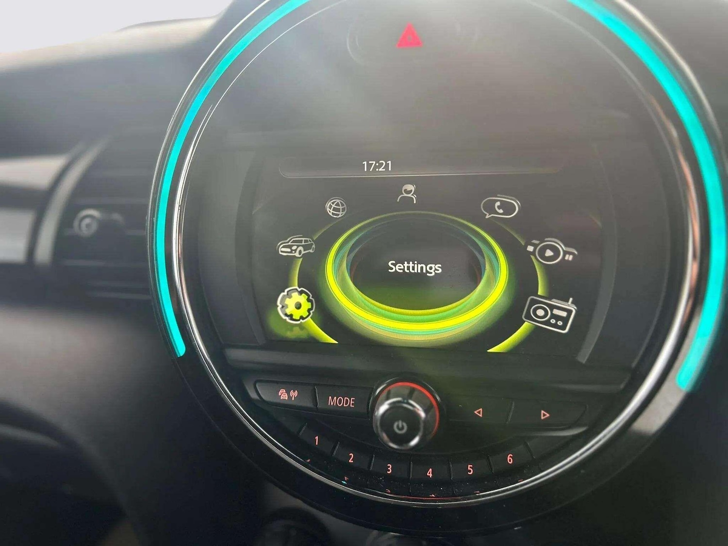 Used MINI Convertible 2016 for sale - 76370900: Photo 42