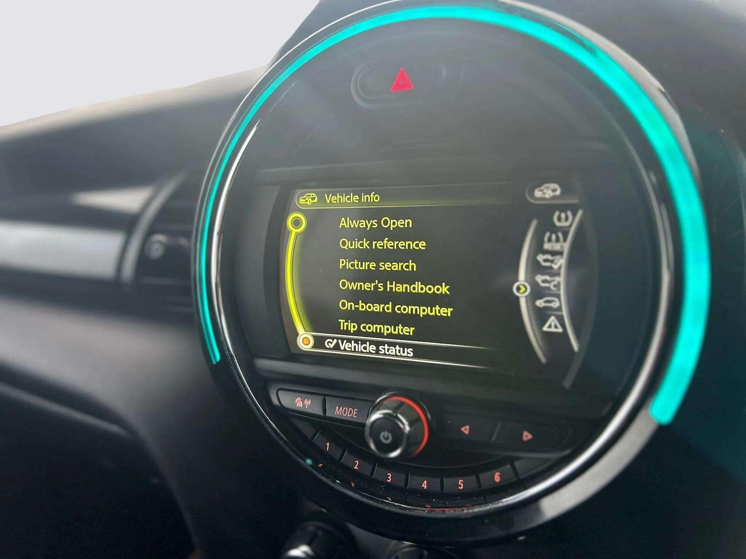 Used MINI Convertible 2016 for sale - 76370900: Photo 50