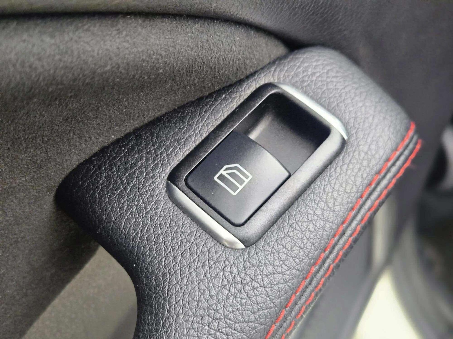 Used Mercedes-Benz CLA 2016 for sale - 76667010: Photo 47