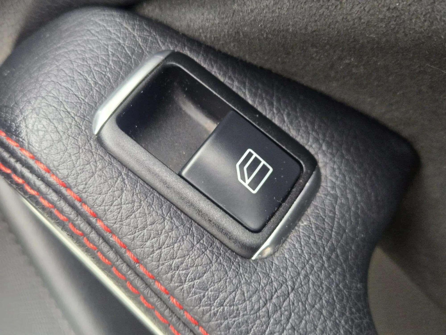 Used Mercedes-Benz CLA 2016 for sale - 76667010: Photo 48