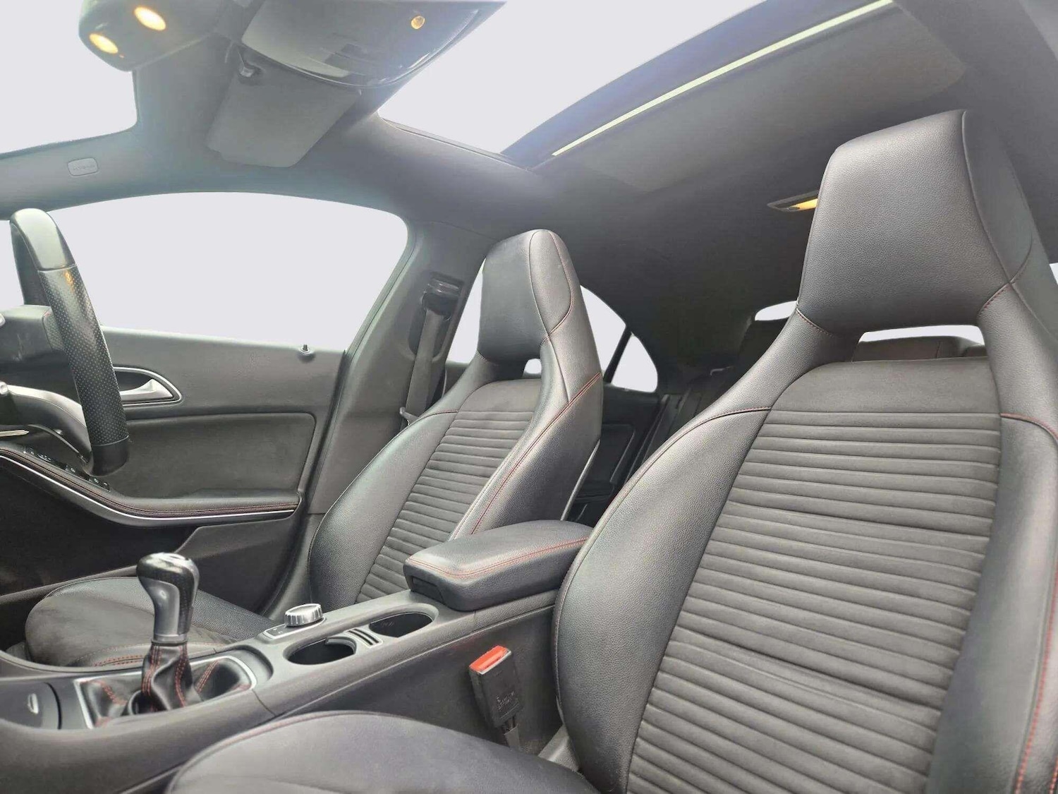 Used Mercedes-Benz CLA 2016 for sale - 76667010: Photo 56