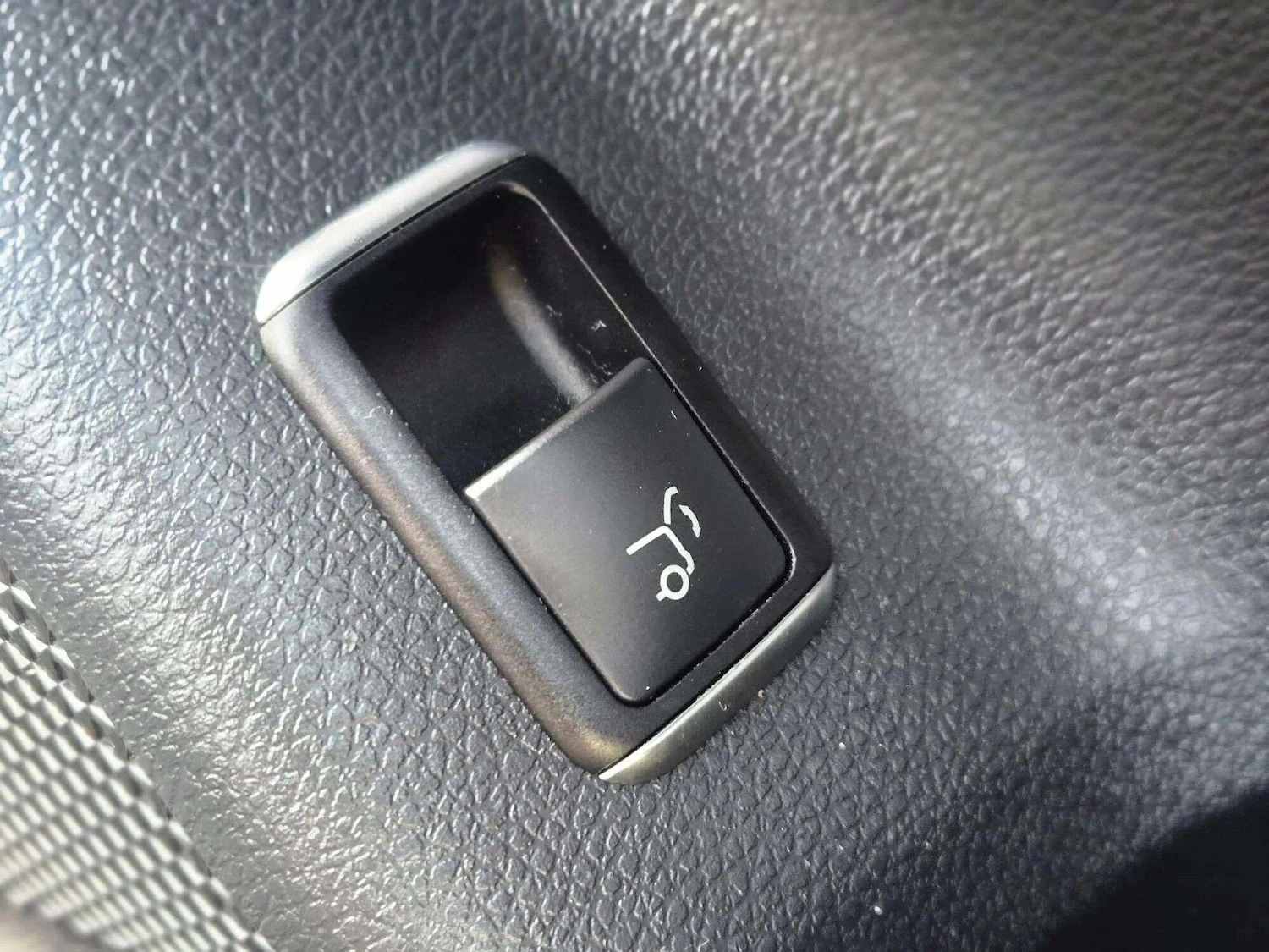 Used Mercedes-Benz GLA 2016 for sale - 77454655: Photo 44