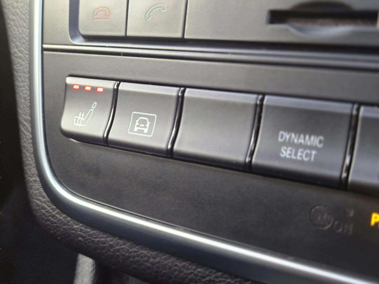 Used Mercedes-Benz GLA 2016 for sale - 77454655: Photo 55