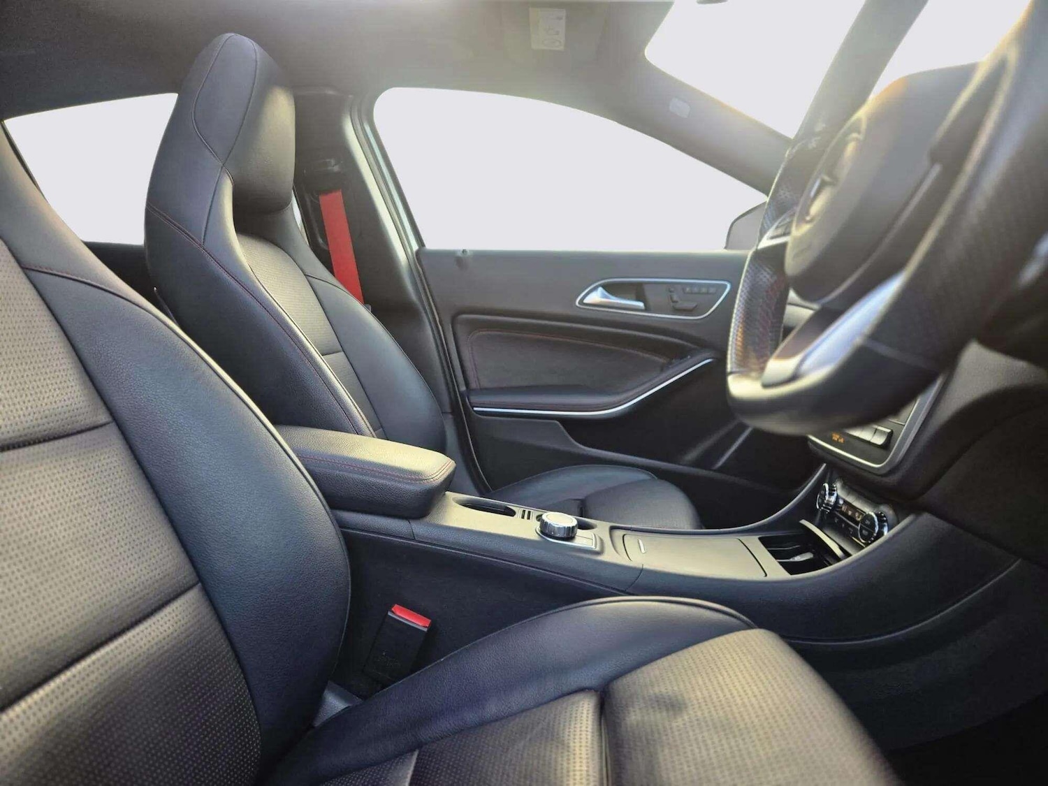 Used Mercedes-Benz GLA 2016 for sale - 77454655: Photo 67