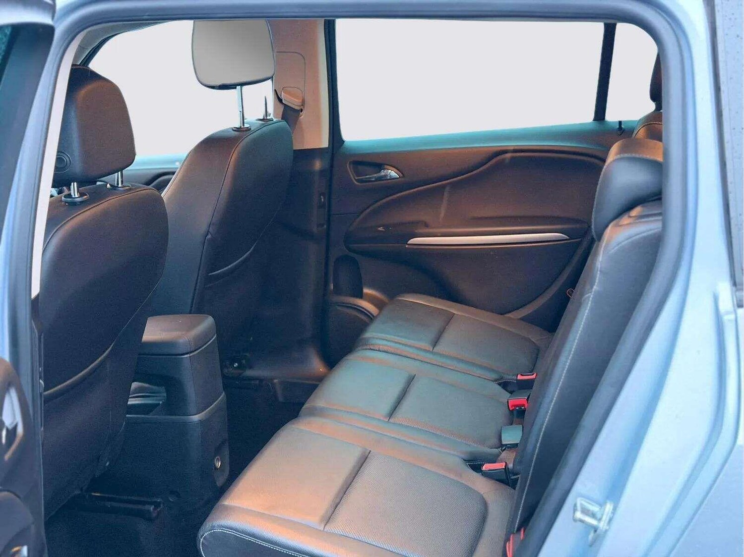 Used Vauxhall Zafira Tourer for sale - 77537809: Photo 35