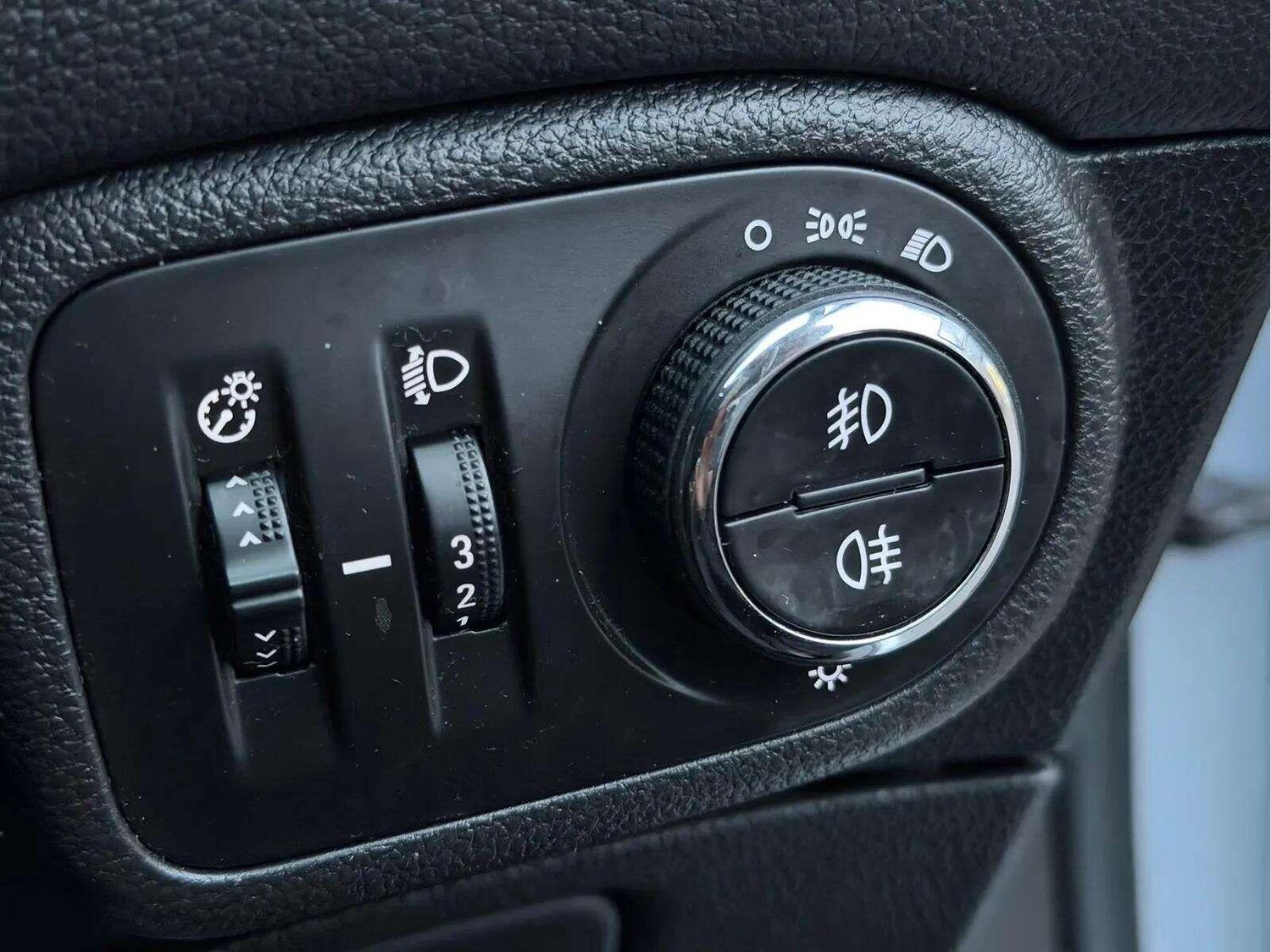 Used Vauxhall Zafira Tourer for sale - 77537809: Photo 42