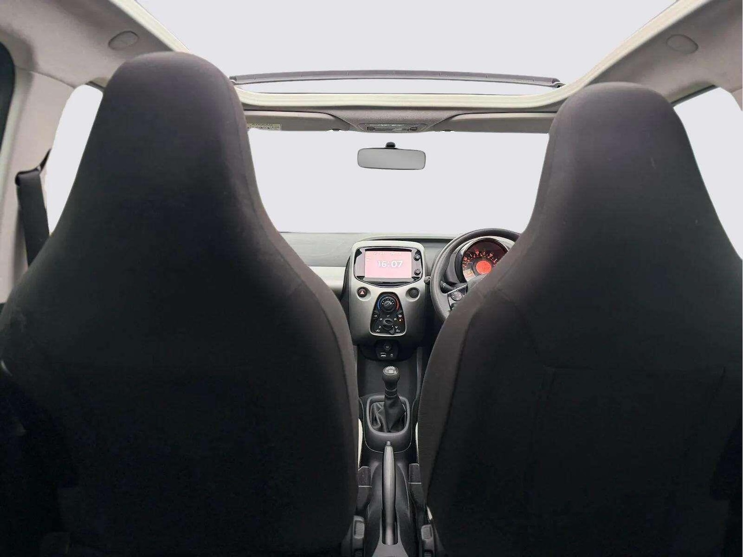 Used Peugeot 108 2016 for sale - 77292061: Photo 20