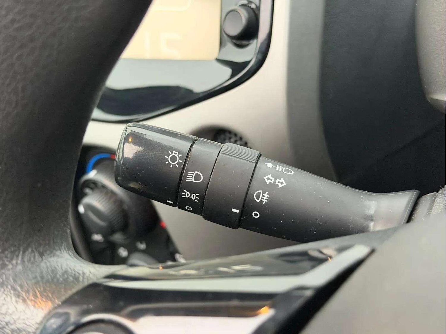 Used Peugeot 108 2016 for sale - 77292061: Photo 41