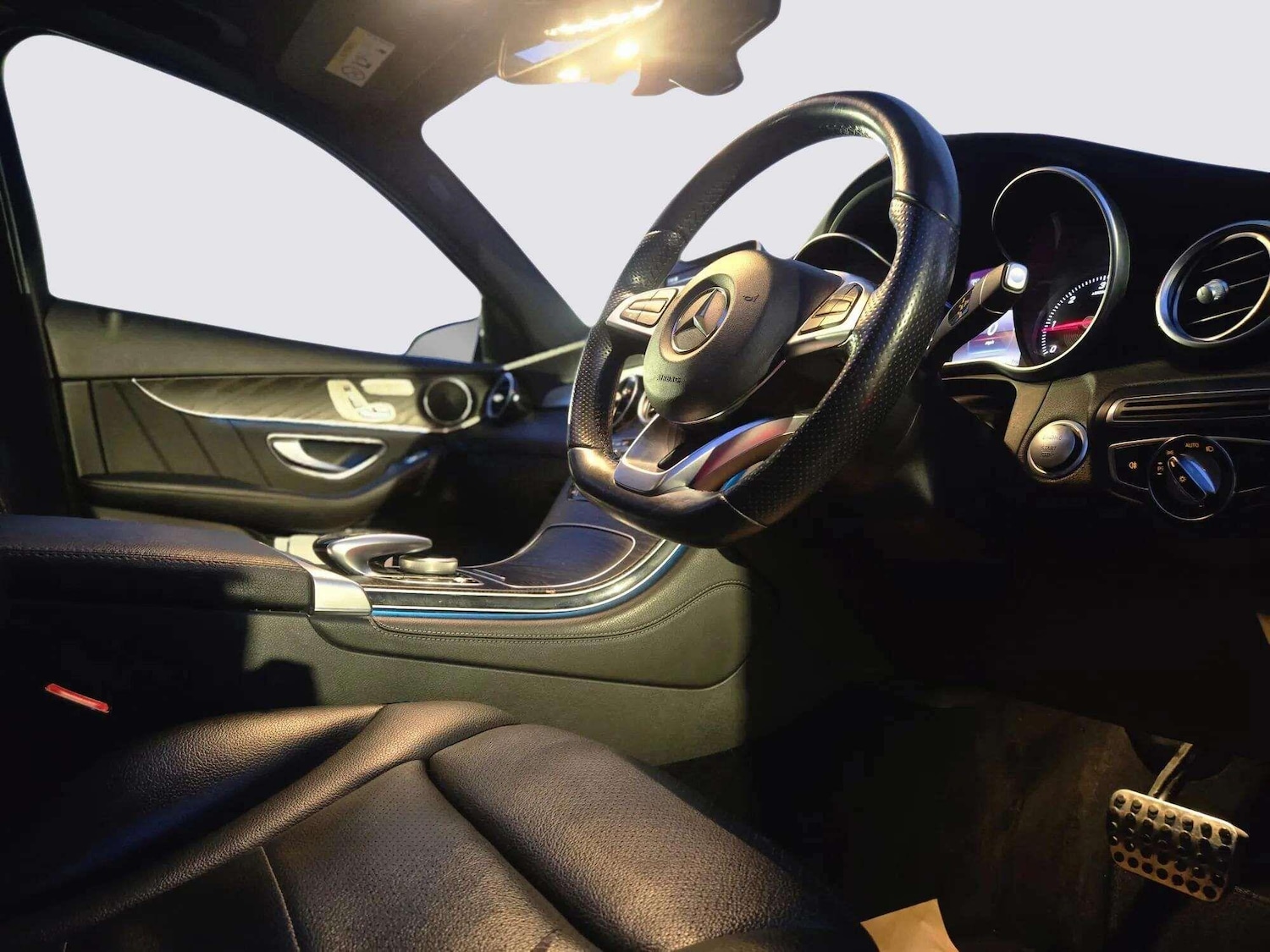 Used Mercedes-Benz GLC 2016 for sale - 76433142: Photo 21