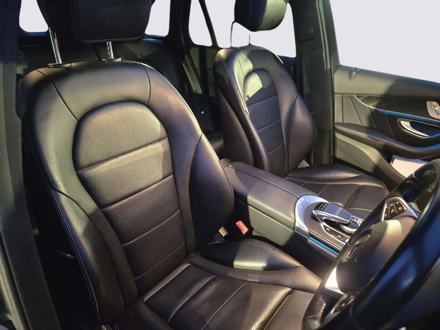 Used Mercedes-Benz GLC 2016 for sale - 76433142: Photo 23