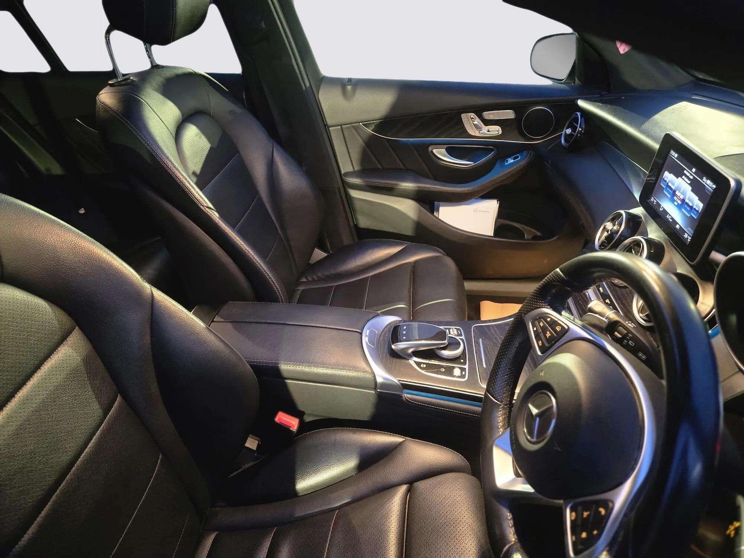 Used Mercedes-Benz GLC 2016 for sale - 76433142: Photo 26