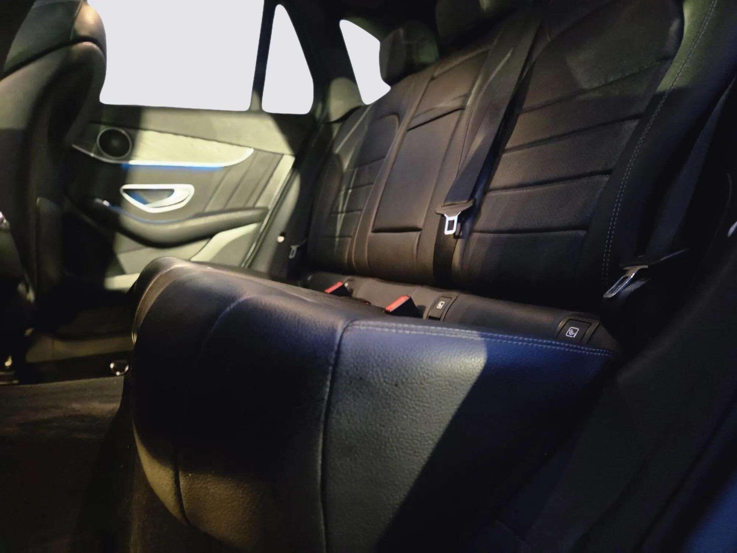 Used Mercedes-Benz GLC 2016 for sale - 76433142: Photo 27