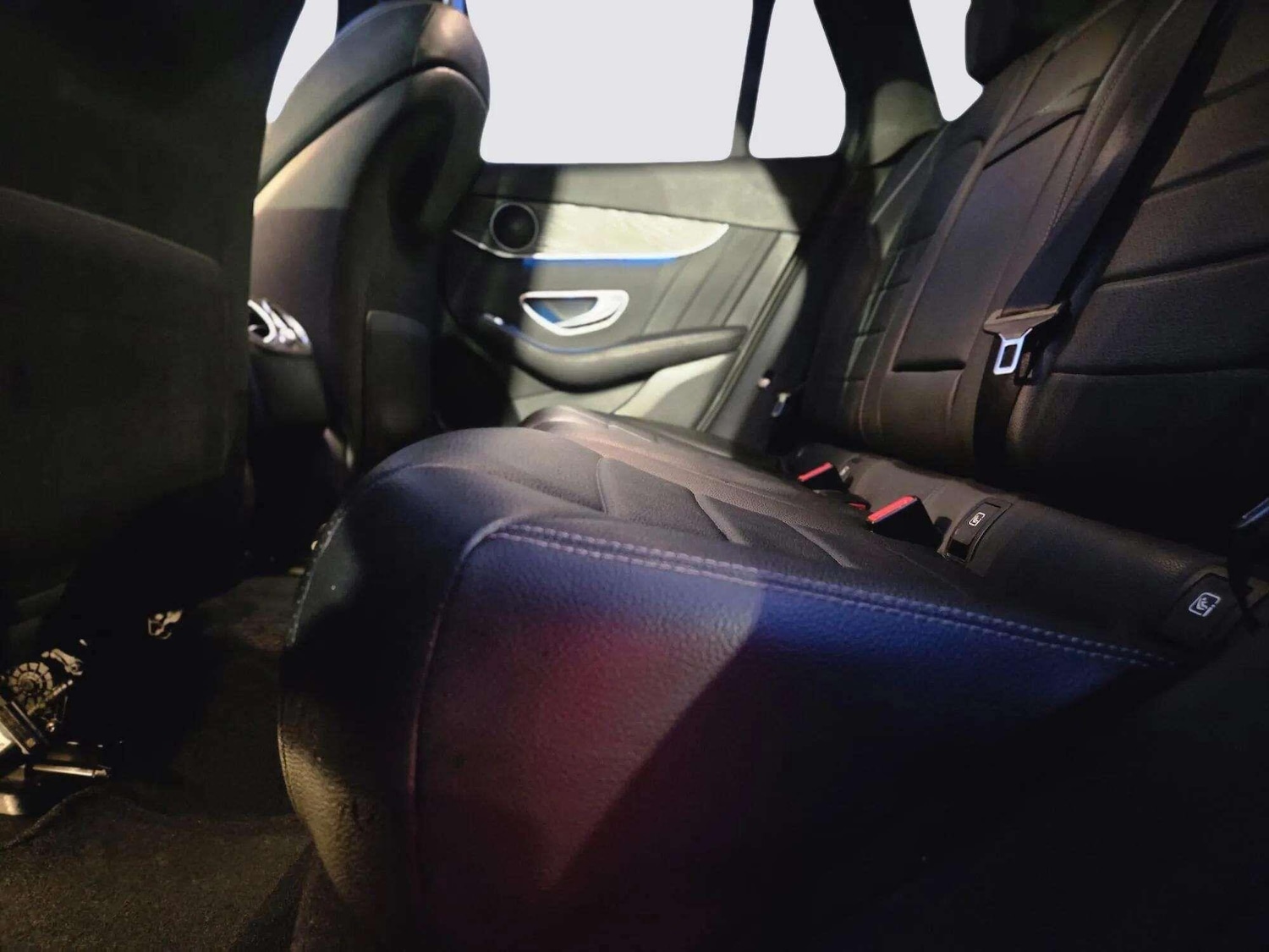 Used Mercedes-Benz GLC 2016 for sale - 76433142: Photo 28