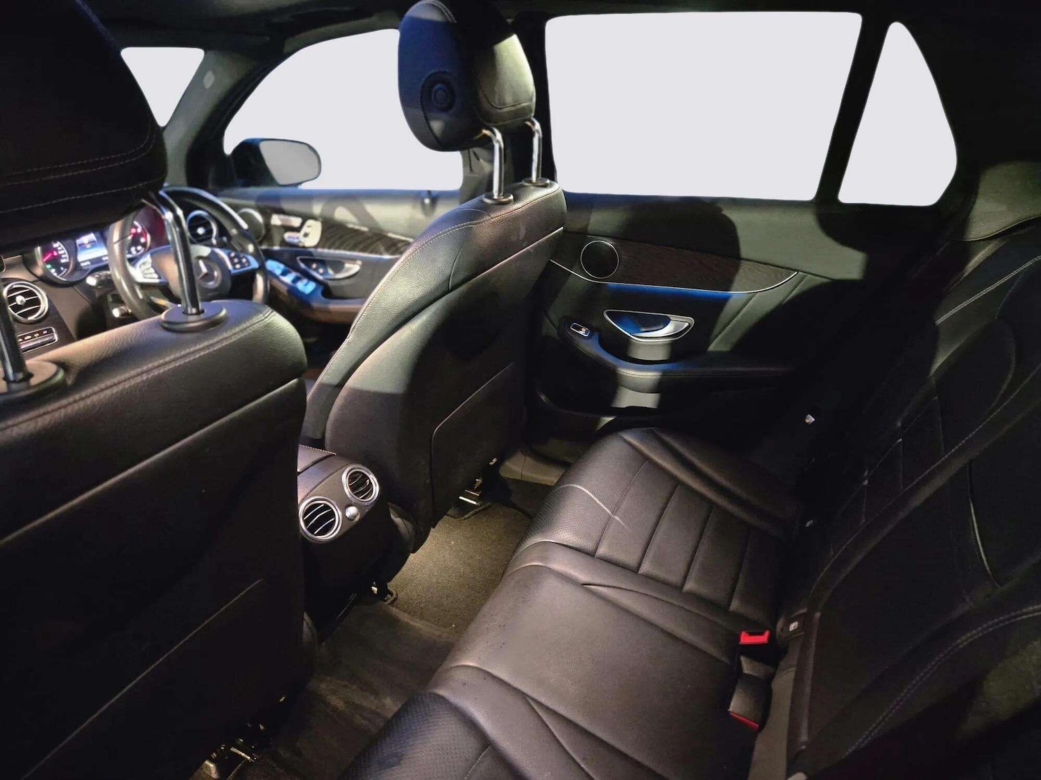 Used Mercedes-Benz GLC 2016 for sale - 76433142: Photo 31