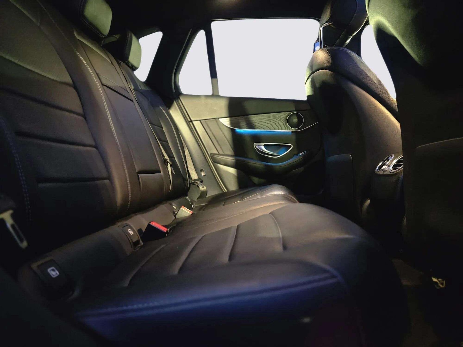 Used Mercedes-Benz GLC 2016 for sale - 76433142: Photo 33