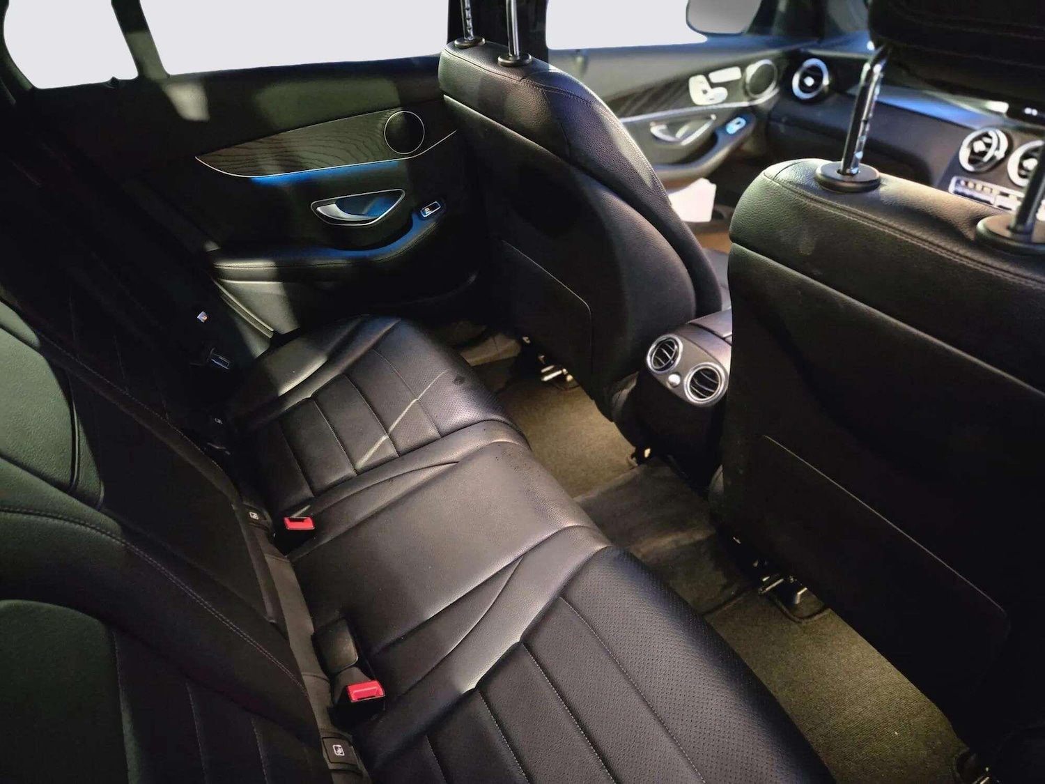 Used Mercedes-Benz GLC 2016 for sale - 76433142: Photo 36