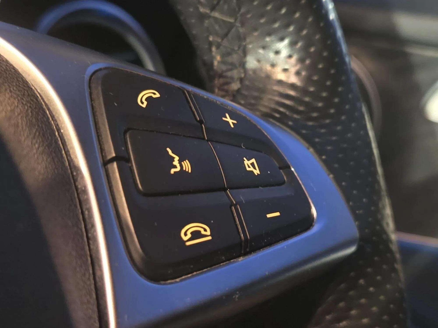 Used Mercedes-Benz GLC 2016 for sale - 76433142: Photo 43