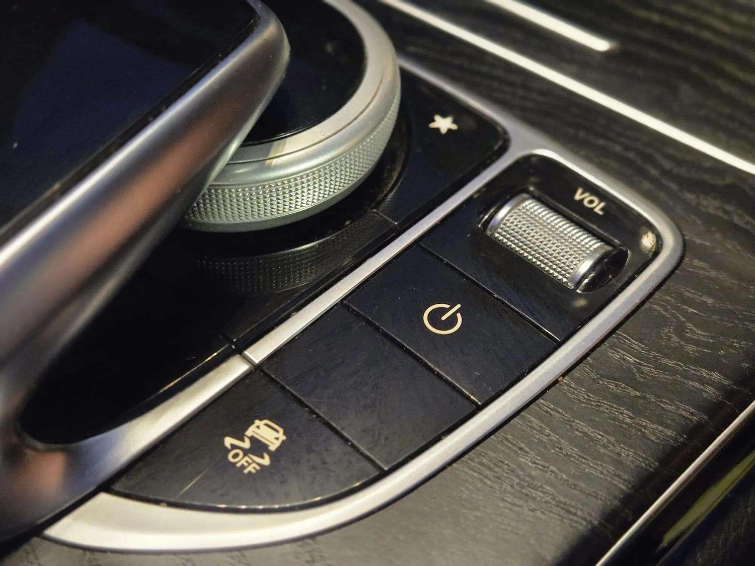 Used Mercedes-Benz GLC 2016 for sale - 76433142: Photo 46